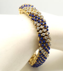 1980 Bracelet en émail et diamant en or jaune pour poteau de barbier