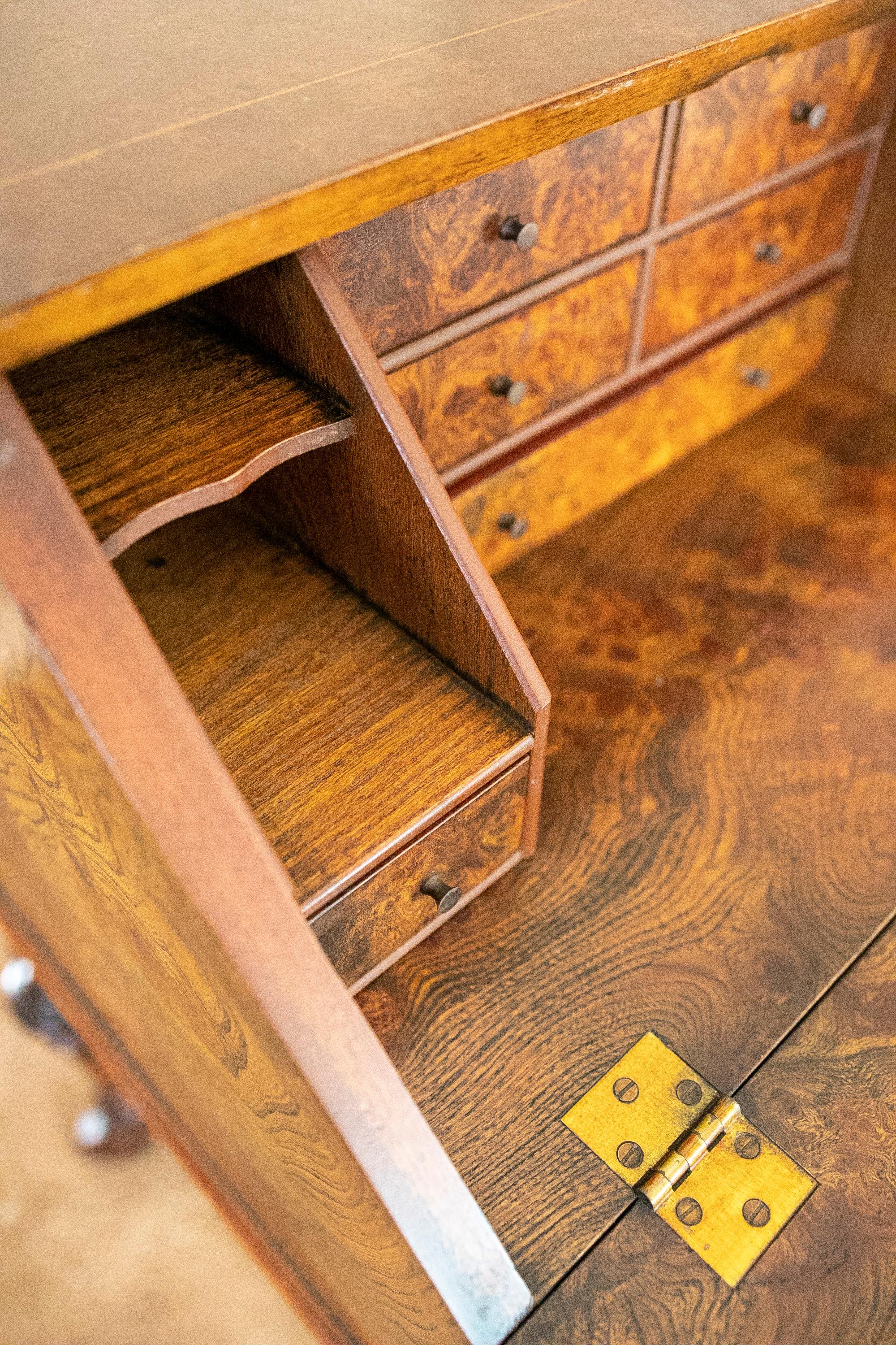 1980s English Root Wood Writing Desk with Door and Drawers For Sale 15