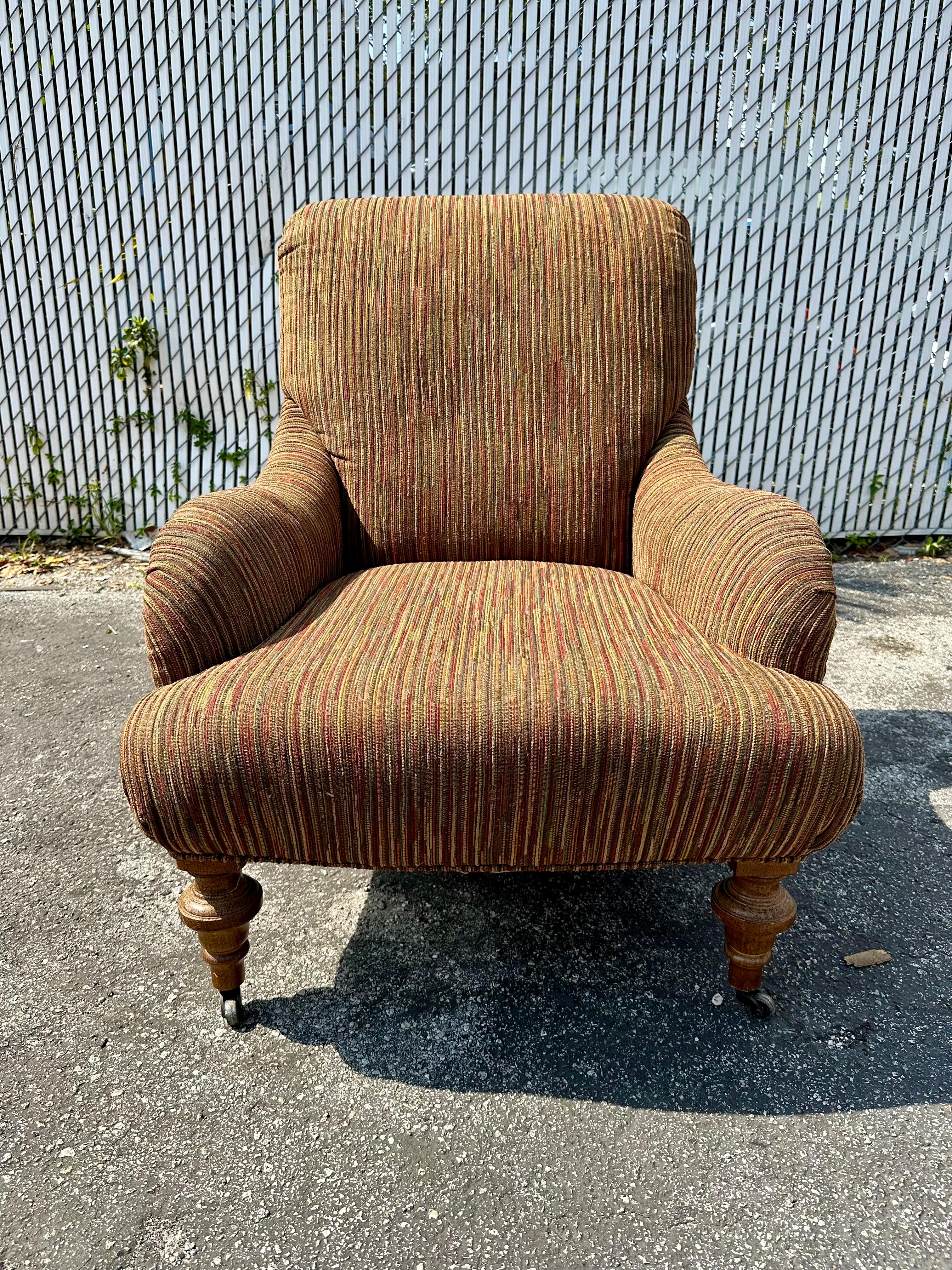 On offer on this occasion is one of the most stunning and rare, chair you could hope to find. Outstanding design is exhibited throughout. The beautiful chair is statement piece and packed with personality!! Just look at the gorgeous details on this