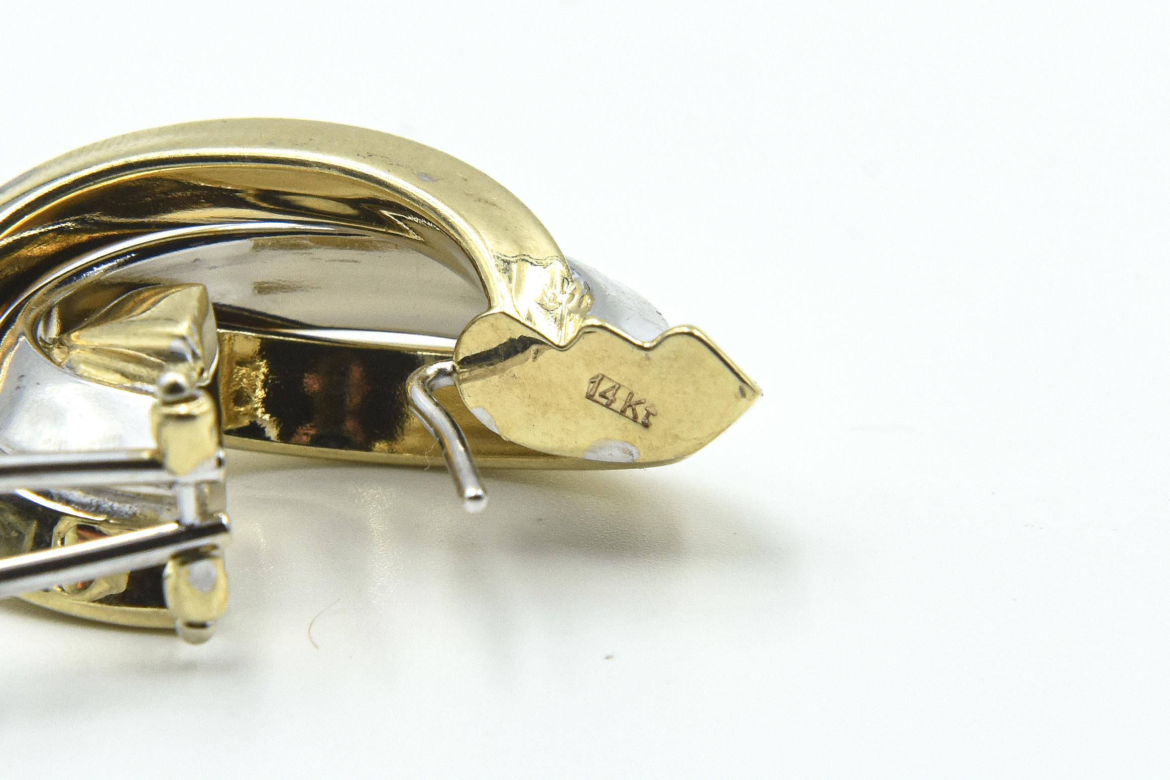 1980er Jahre Verflochtene Ohrringe aus Weiß- und Gelbgold mit länglichem Ring im Angebot 4