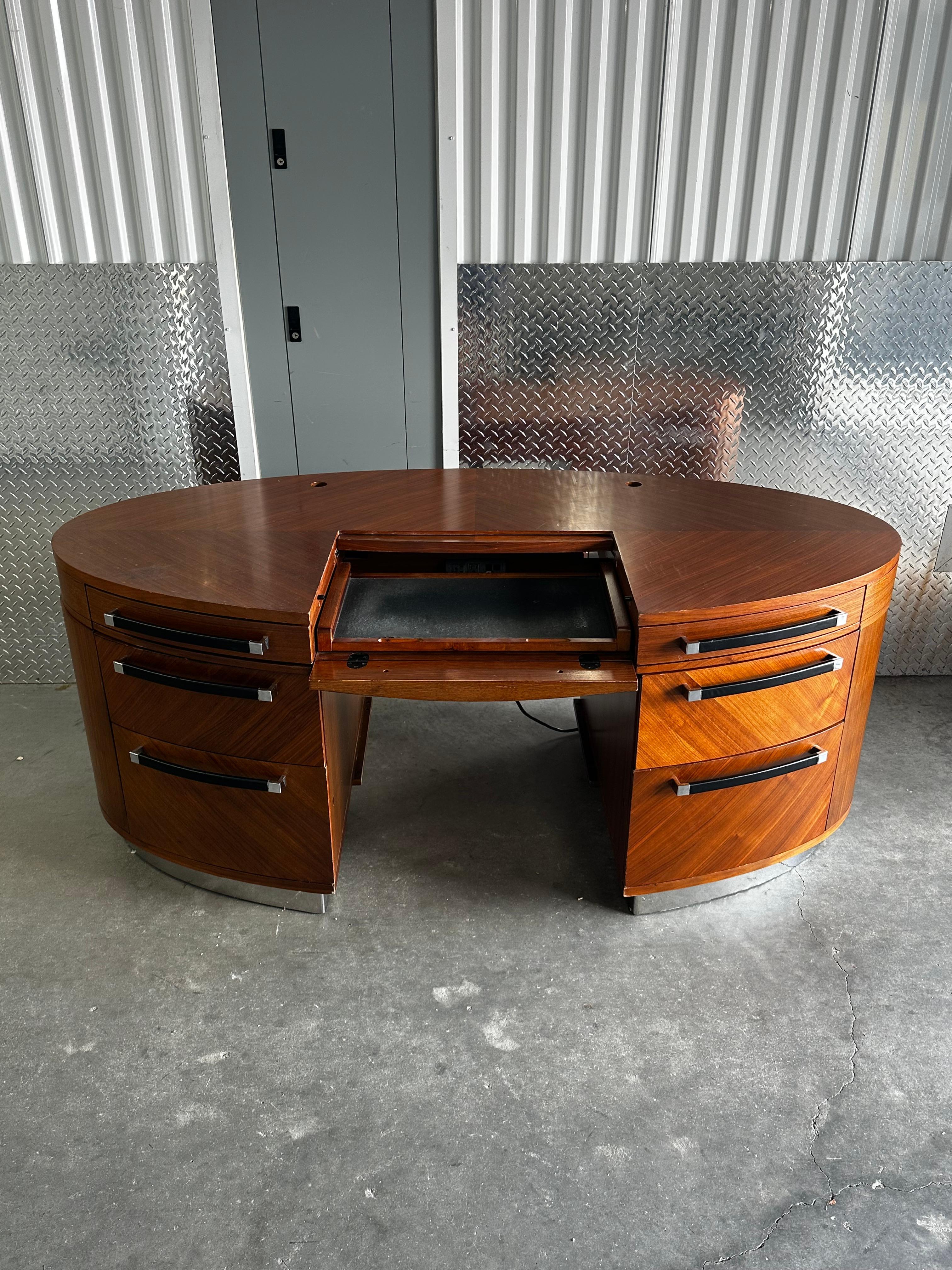 1980s Eppinger Post Modern Wood Chrome Pedestal Oval Desk For Sale 4