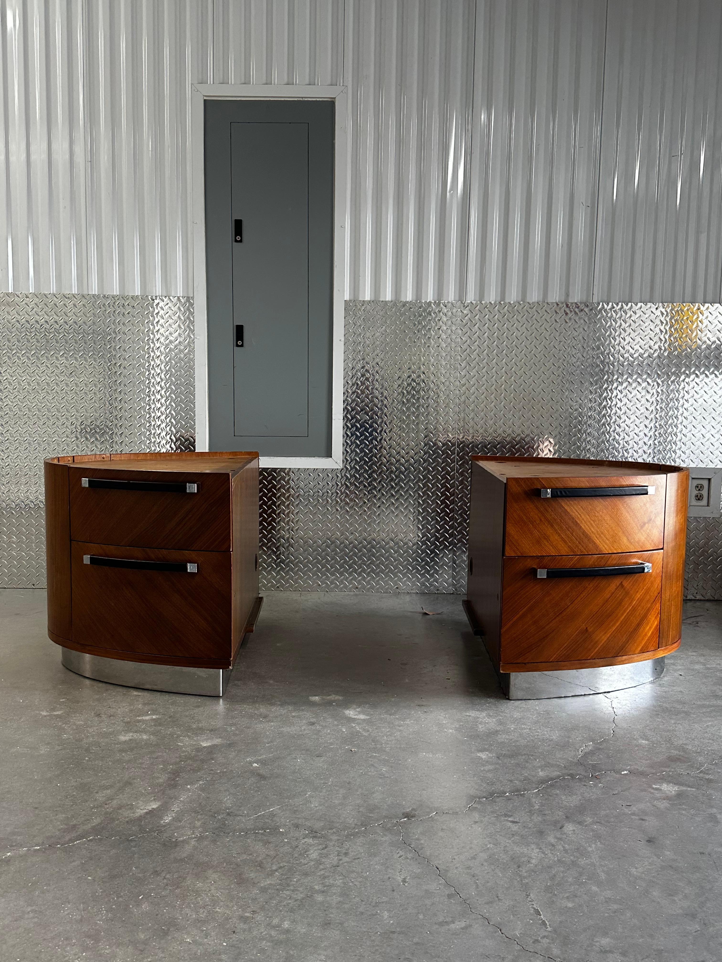 1980s Eppinger Post Modern Wood Chrome Pedestal Oval Desk For Sale 8