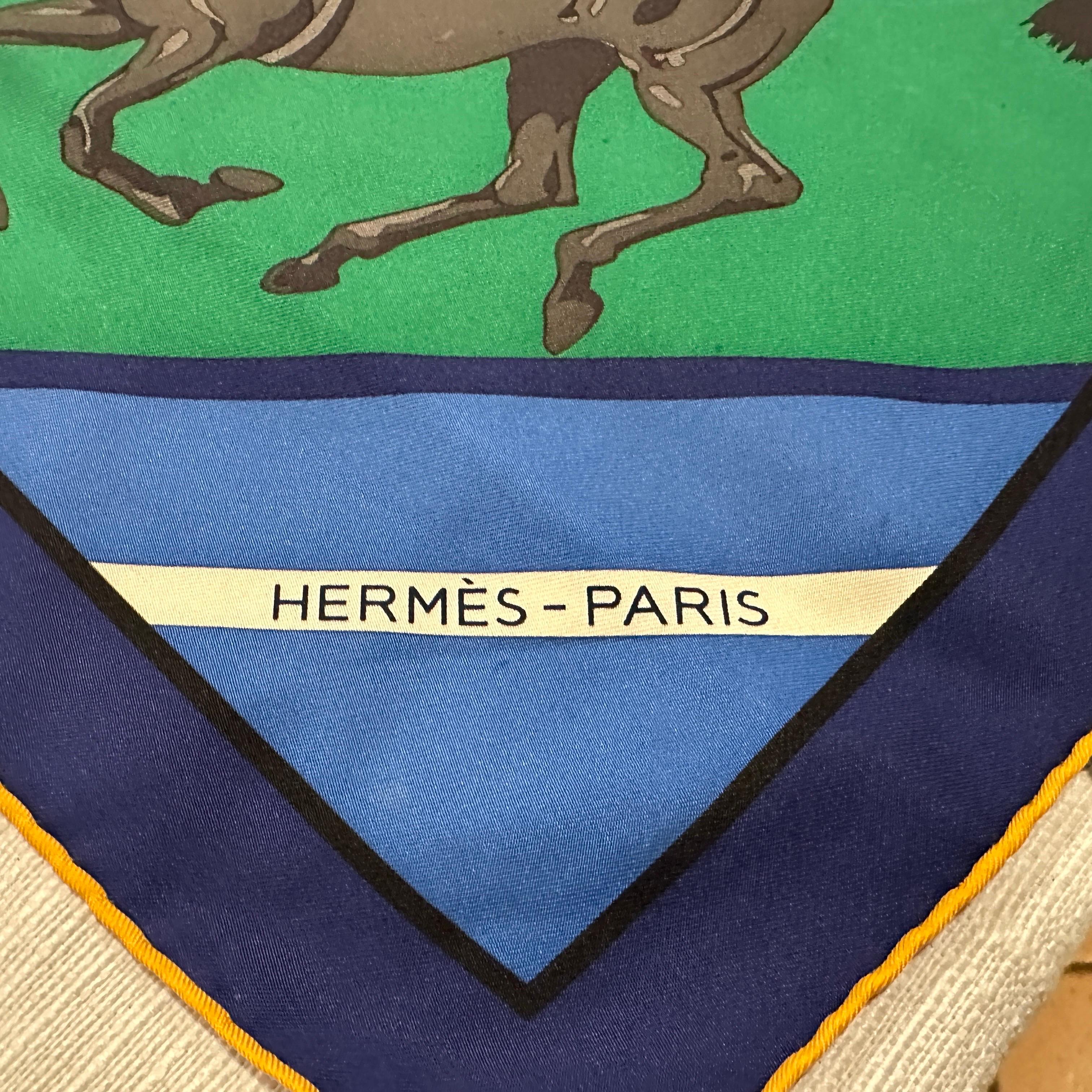 Sciarpa Carré in seta stile equestre anni '80 Le Courses di Hermes in vendita 5