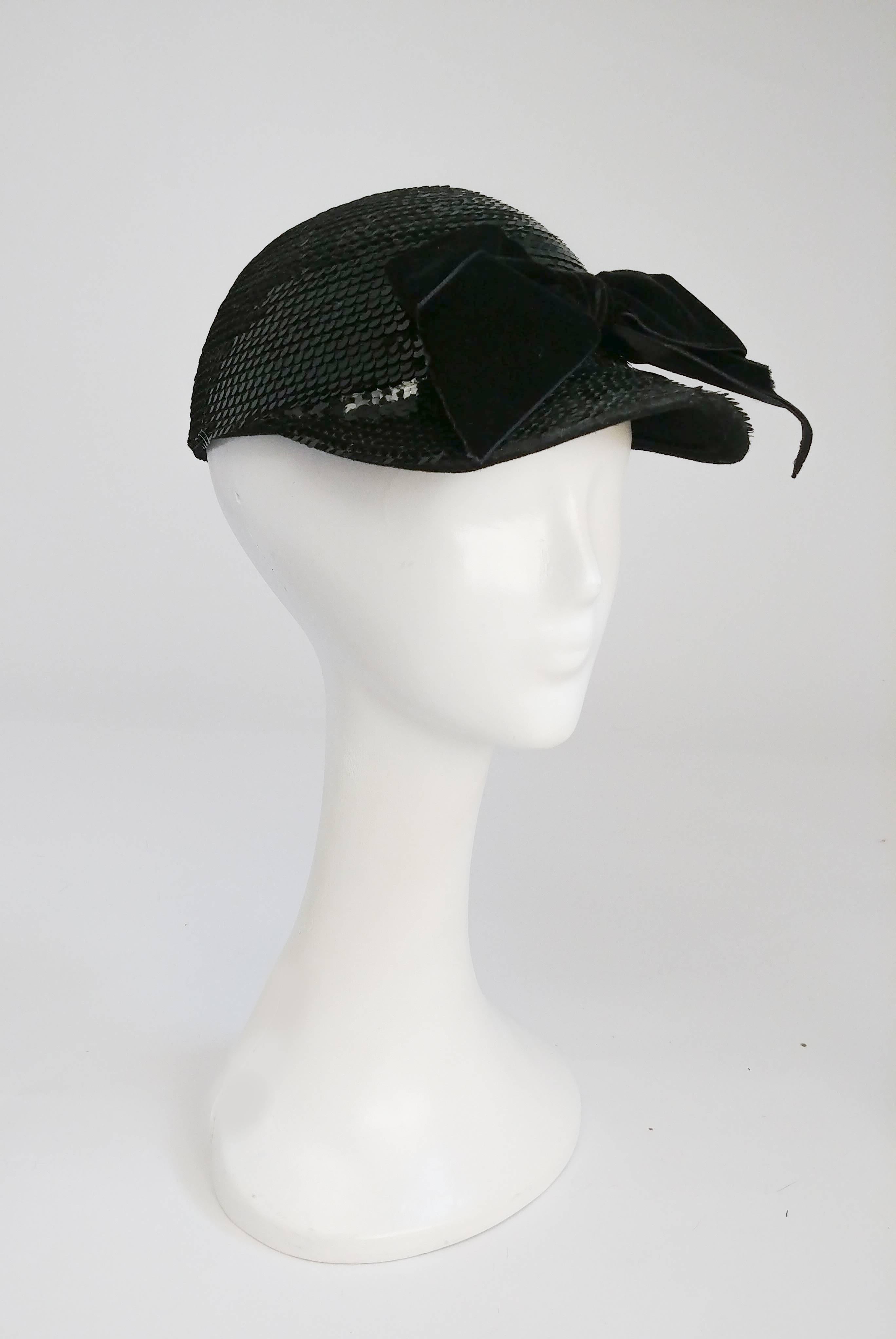 Eric Javits Black Sequin Cap with Velvet Bow, 1980s  In Good Condition In San Francisco, CA