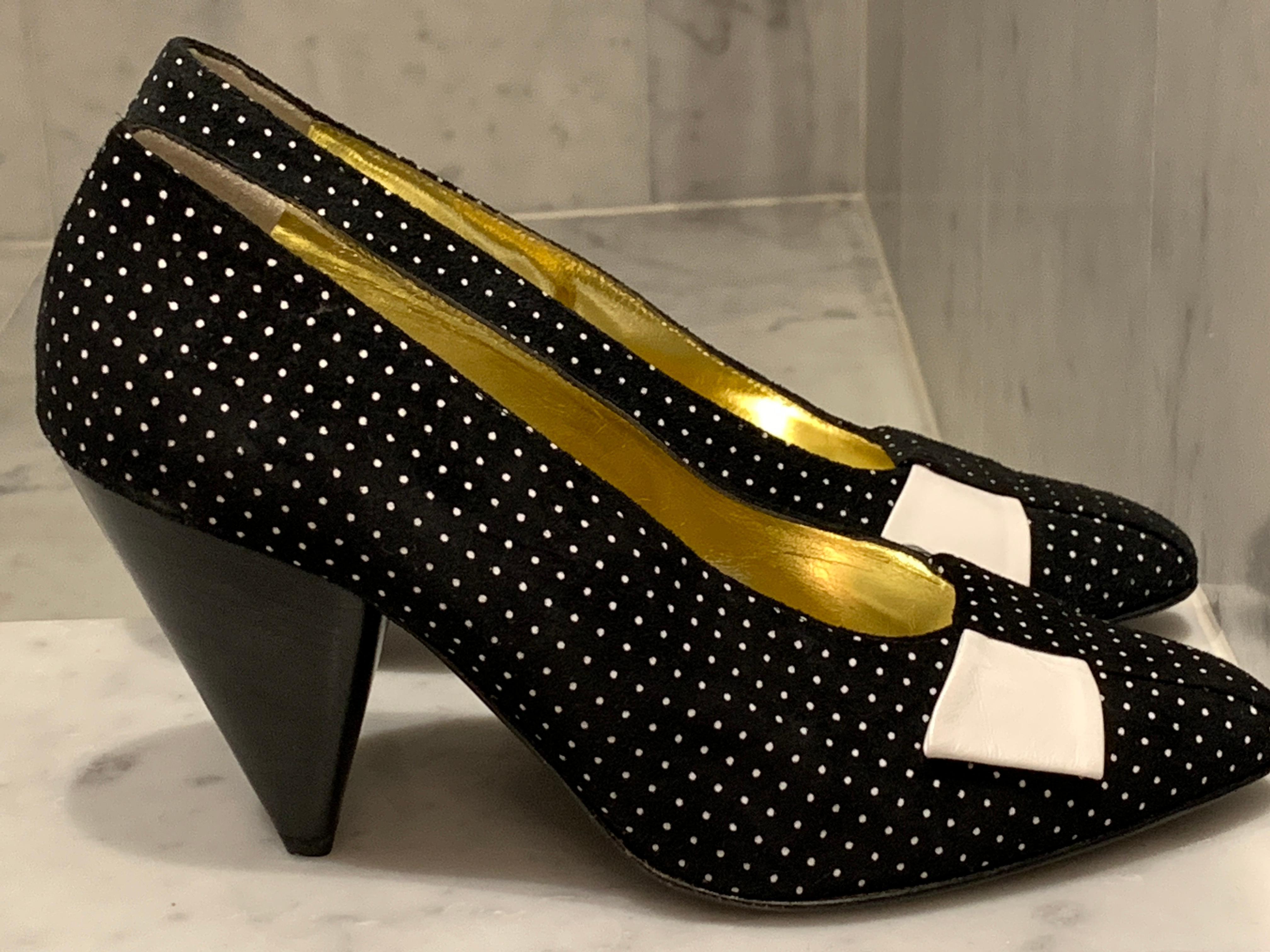 Black 1980s ESCADA Bow Pumps Shoes For Sale