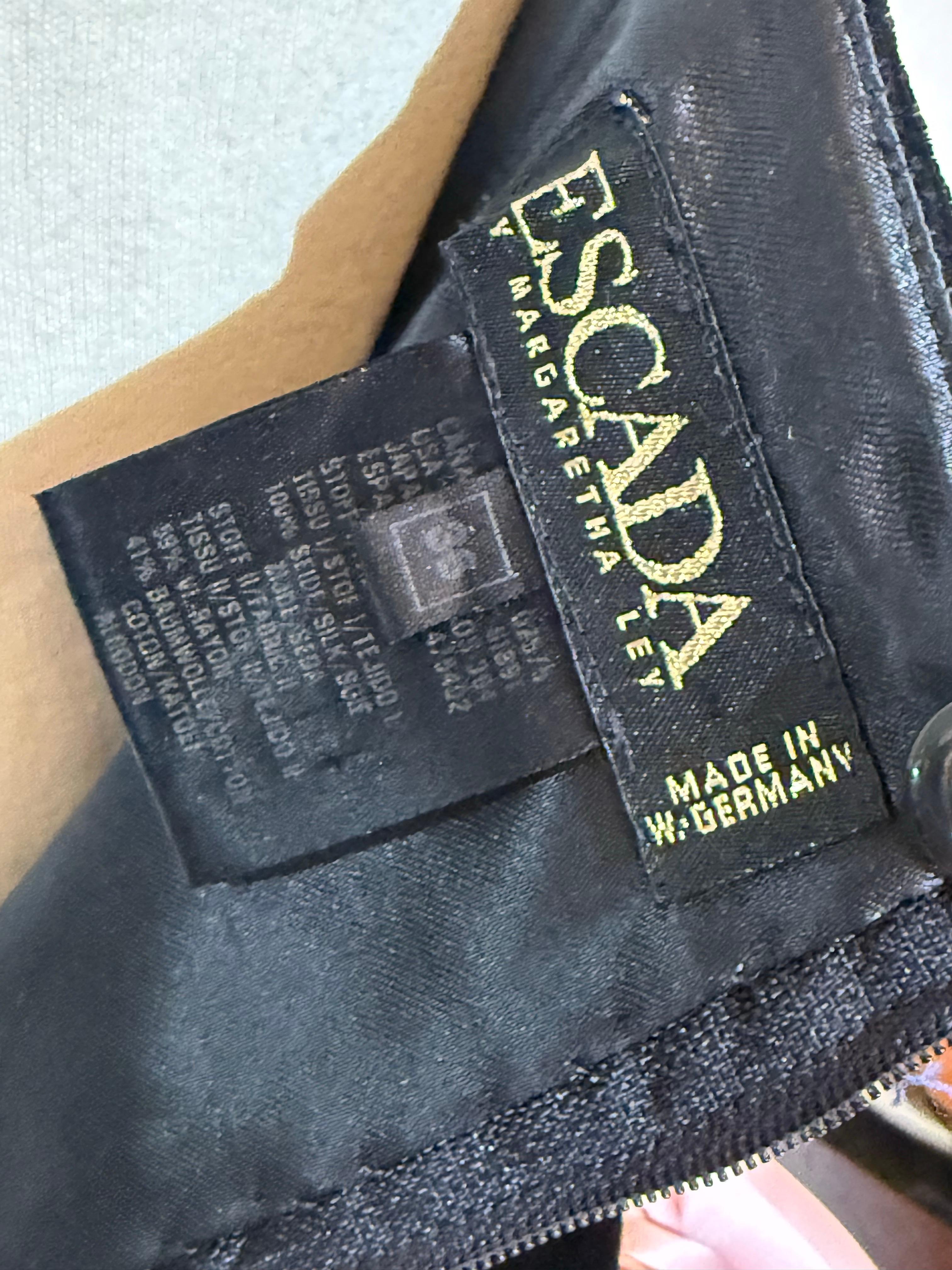 1980er Escada Couture Rosa Satin & Samt Halter Ballkleid w Orig Underskirting im Angebot 15