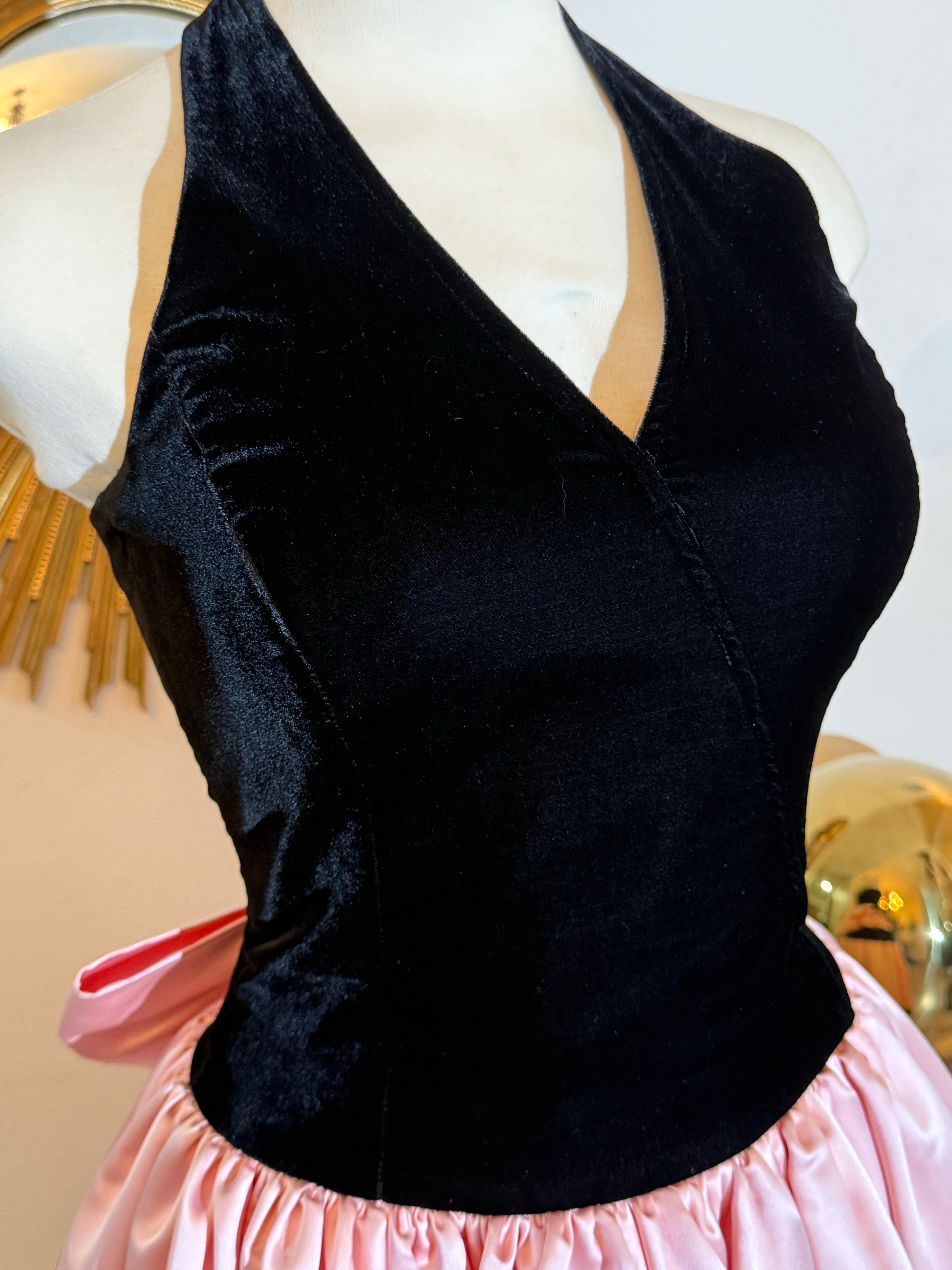 1980er Escada Couture Rosa Satin & Samt Halter Ballkleid w Orig Underskirting im Angebot 2