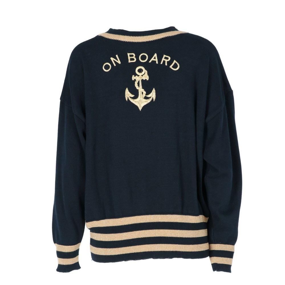 Escada dark blue blend cotton jumper. Ribbed crew-neck, cuffs and waistband with knit gold stripes. Frontal embroidery with a gold alligator and a white boat. Back embroidered gold ship anchor.

Size: 42 FR

Flat measurements
Height: 62 cm
Bust: 59