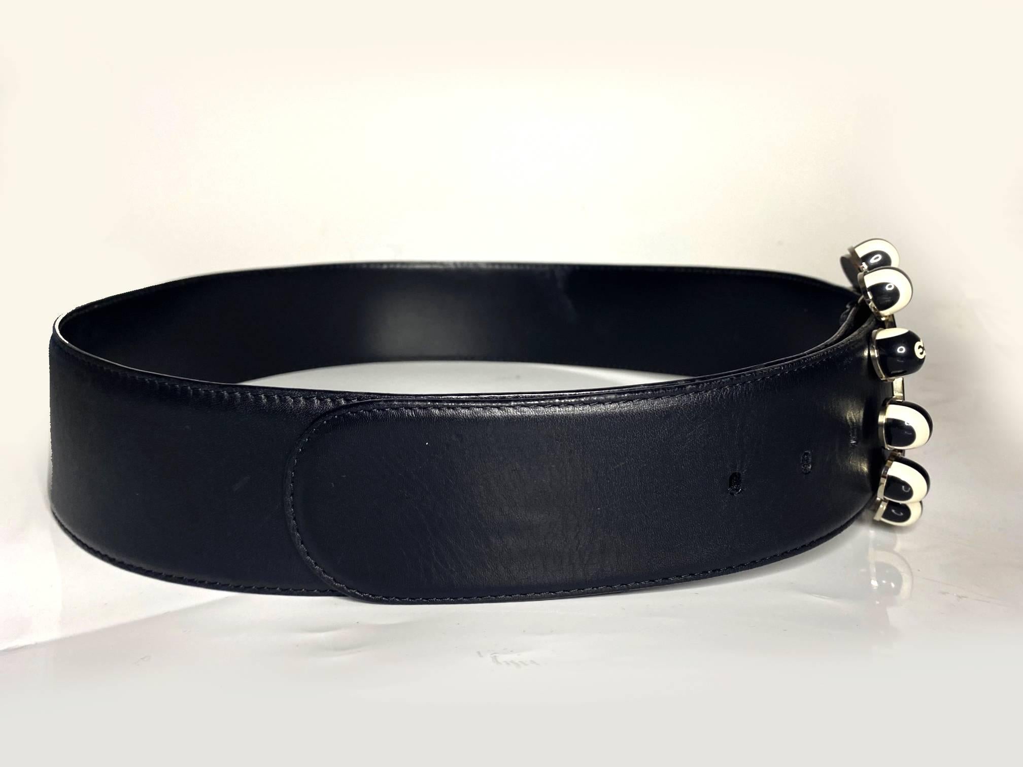 1980s Escada Novelty Snooker Balls Buckle Leather Statement Belt In Good Condition For Sale In London, GB
