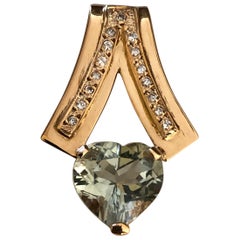 1980s Estate Mint Green Amethyst Diamond Pendant 18 Karat Gold