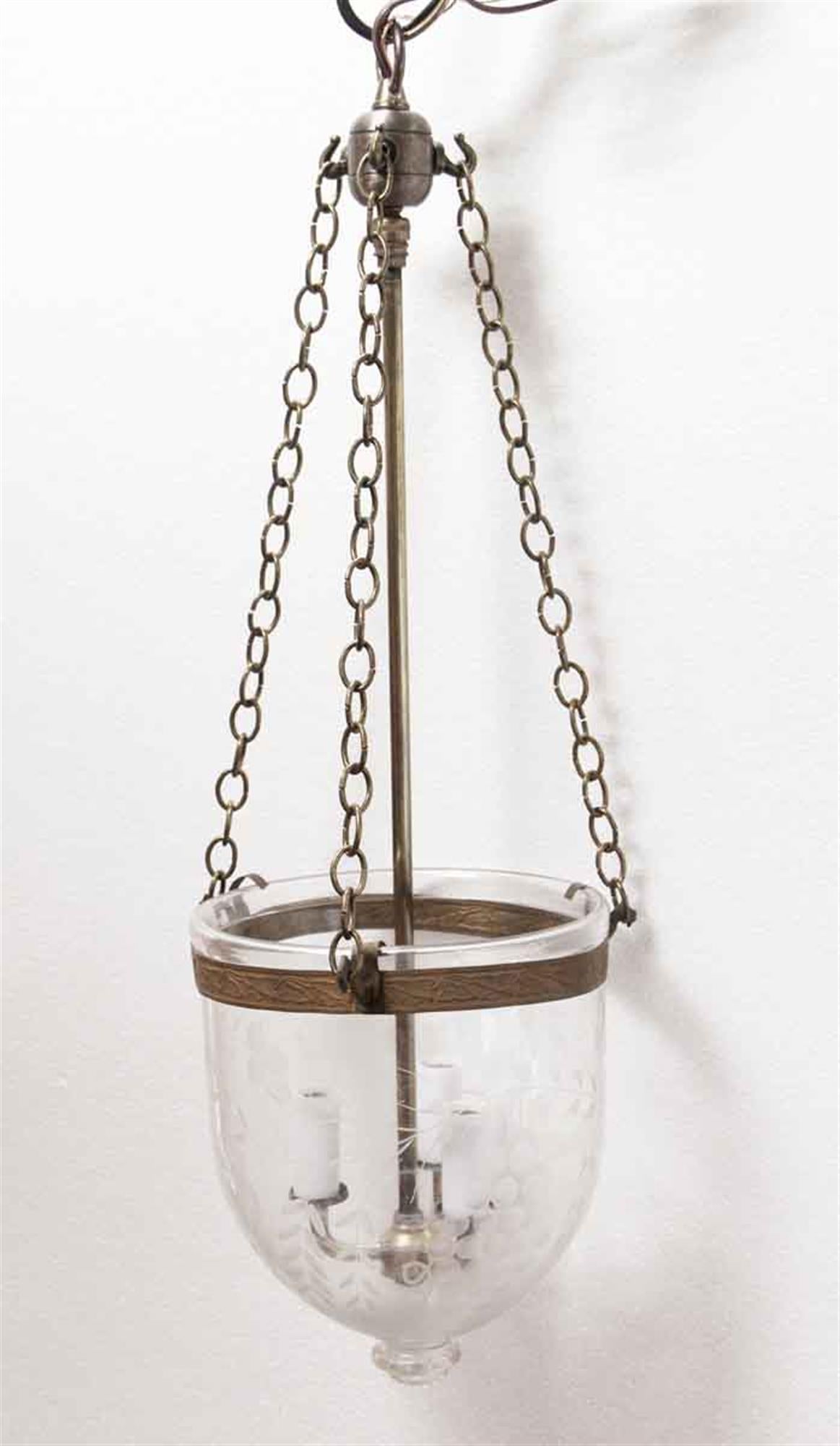 1980s Etched Clear Bell Jar Pendant Light In Good Condition In New York, NY