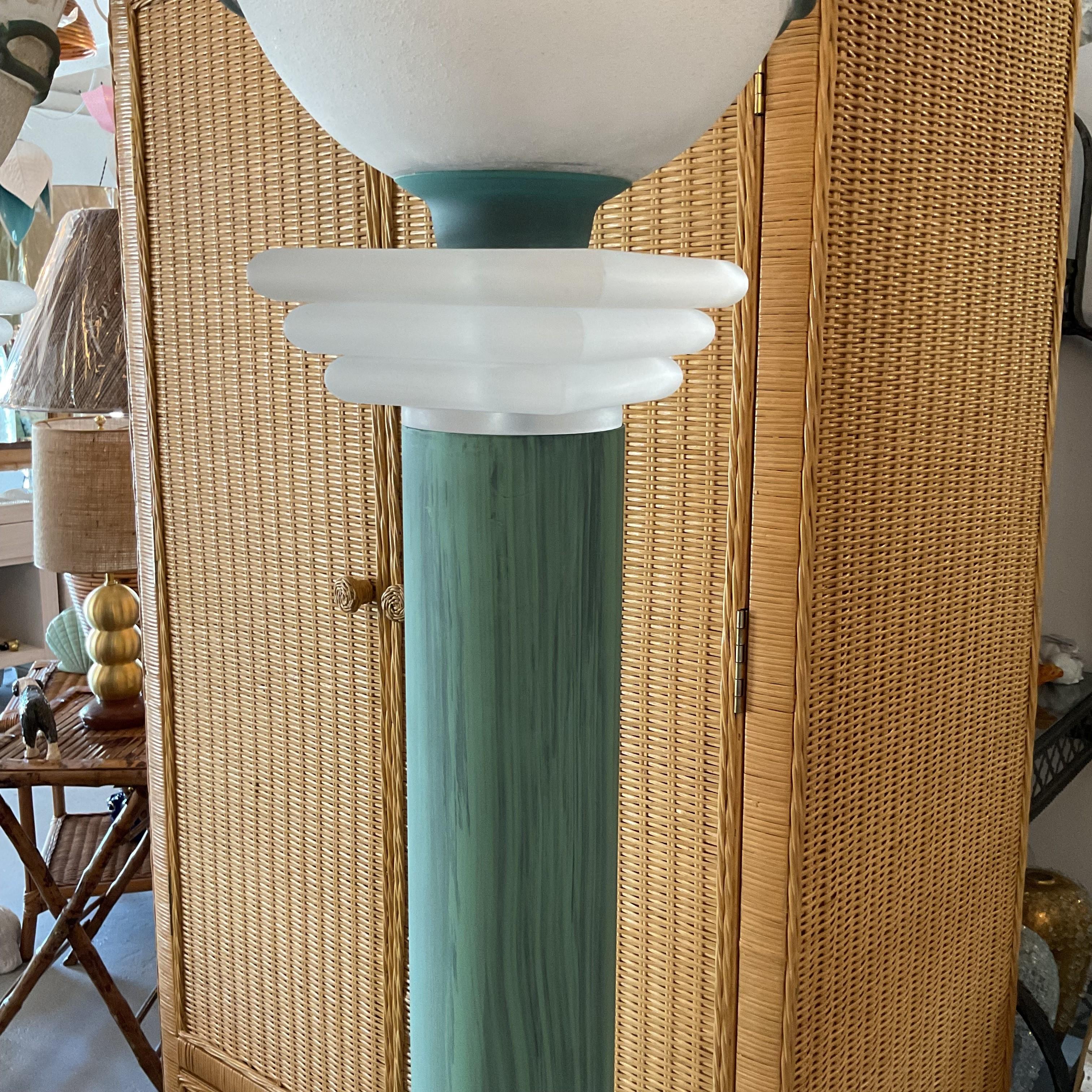 1980's Etrusken Blown Glass and Lucite Floor Lamps (Moderne der Mitte des Jahrhunderts) im Angebot