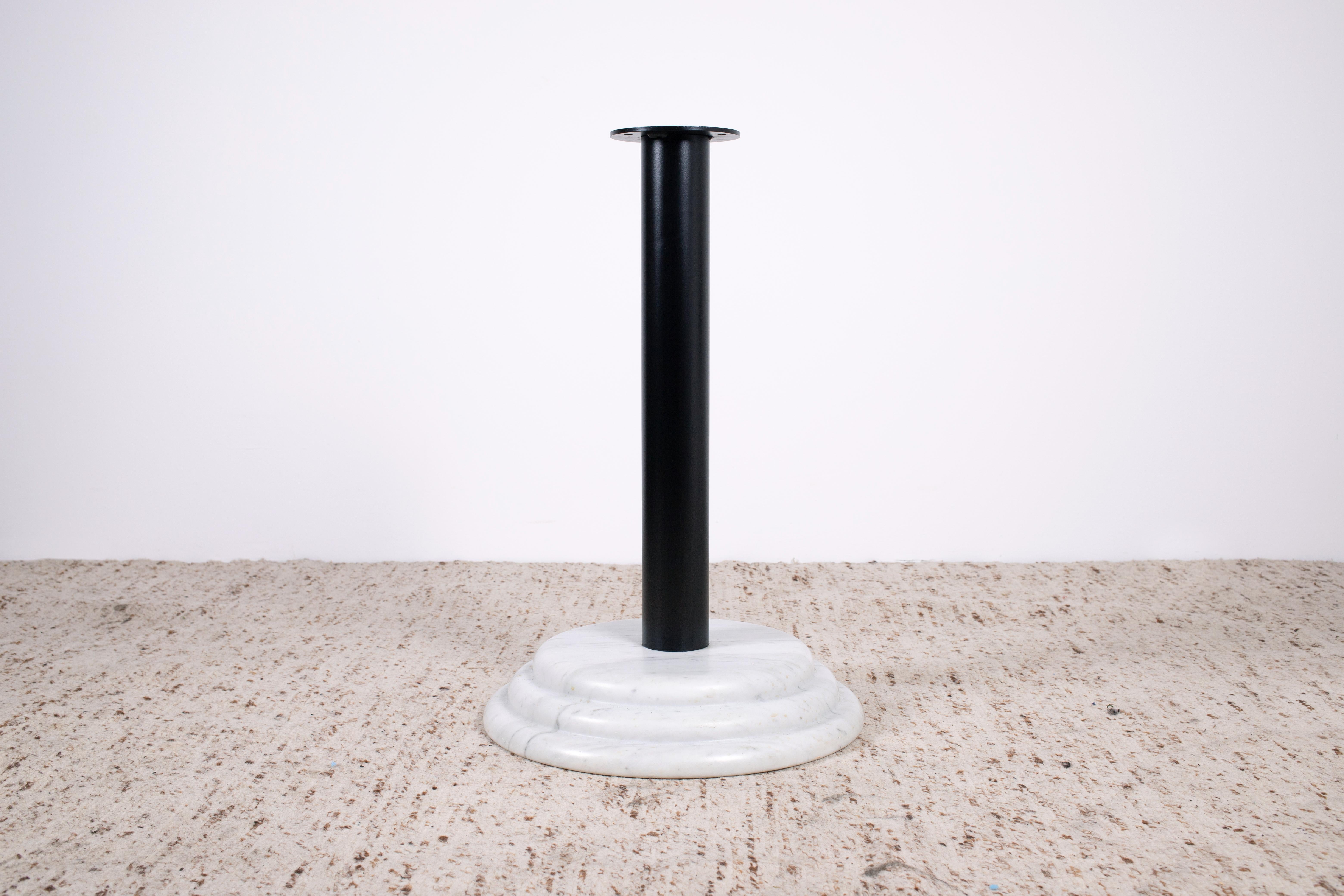 1980s Ettore Sottsass Attributed Round Carrara Marble Dining Table, Italy For Sale 8