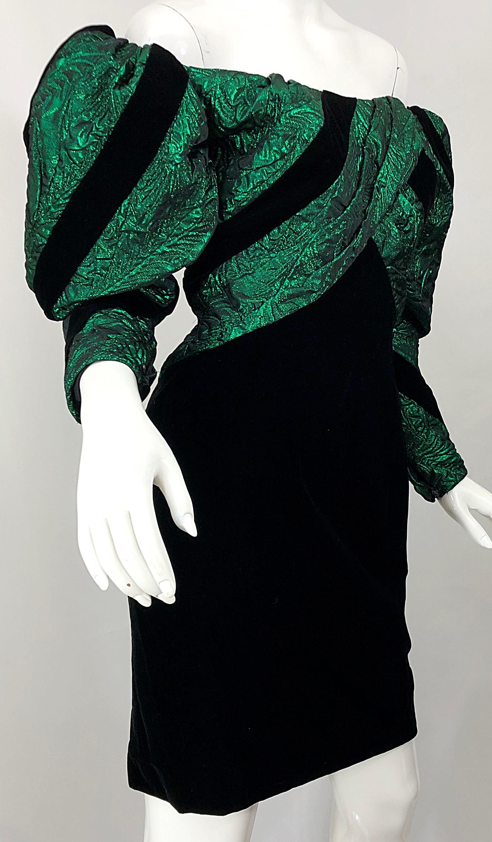 Women's 1980s Eugene Alexander Avant Garde Green + Black Vintage 80s Mini Dress