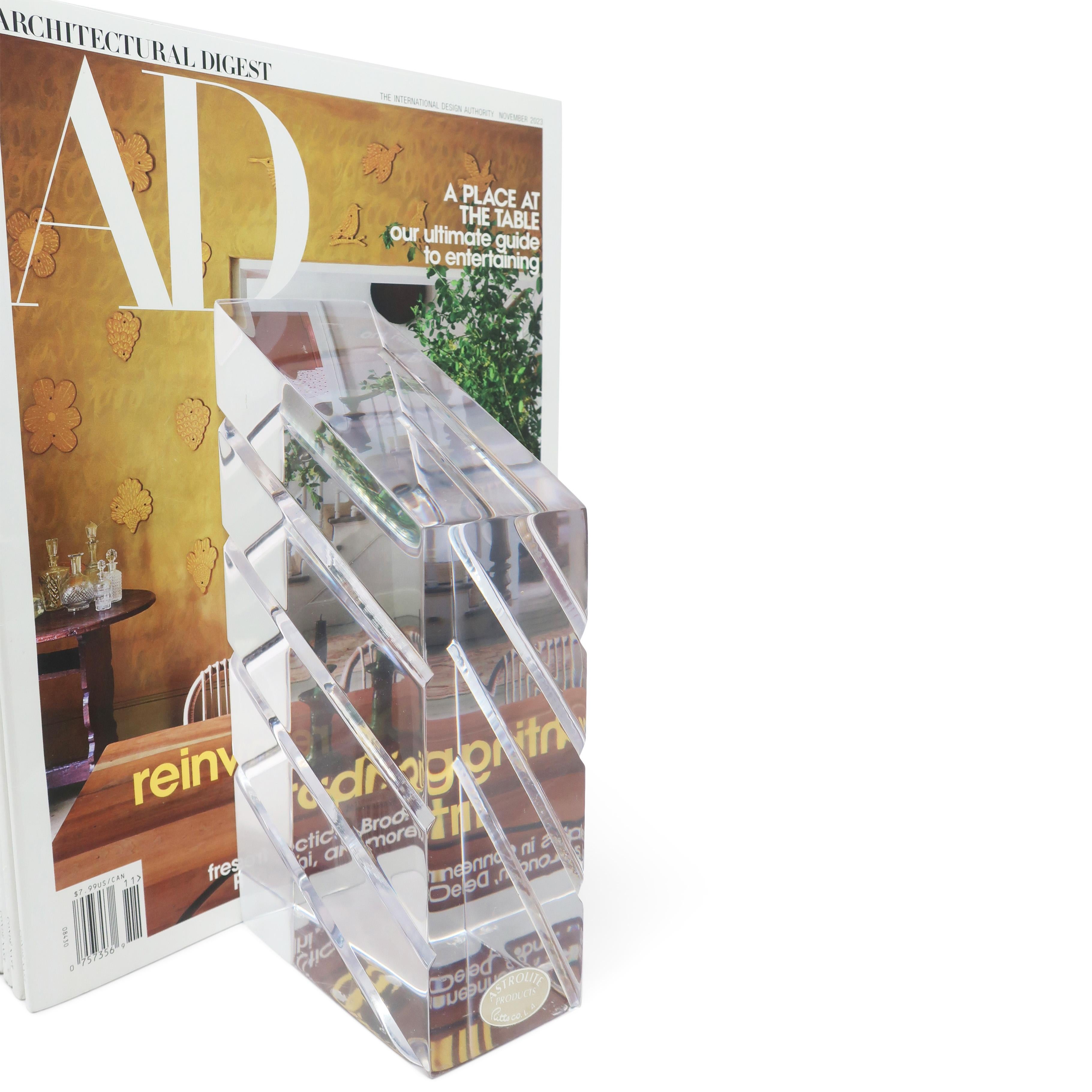 1980s Faceted Lucite Bookends by Ritts Co. of Los Angeles For Sale 1