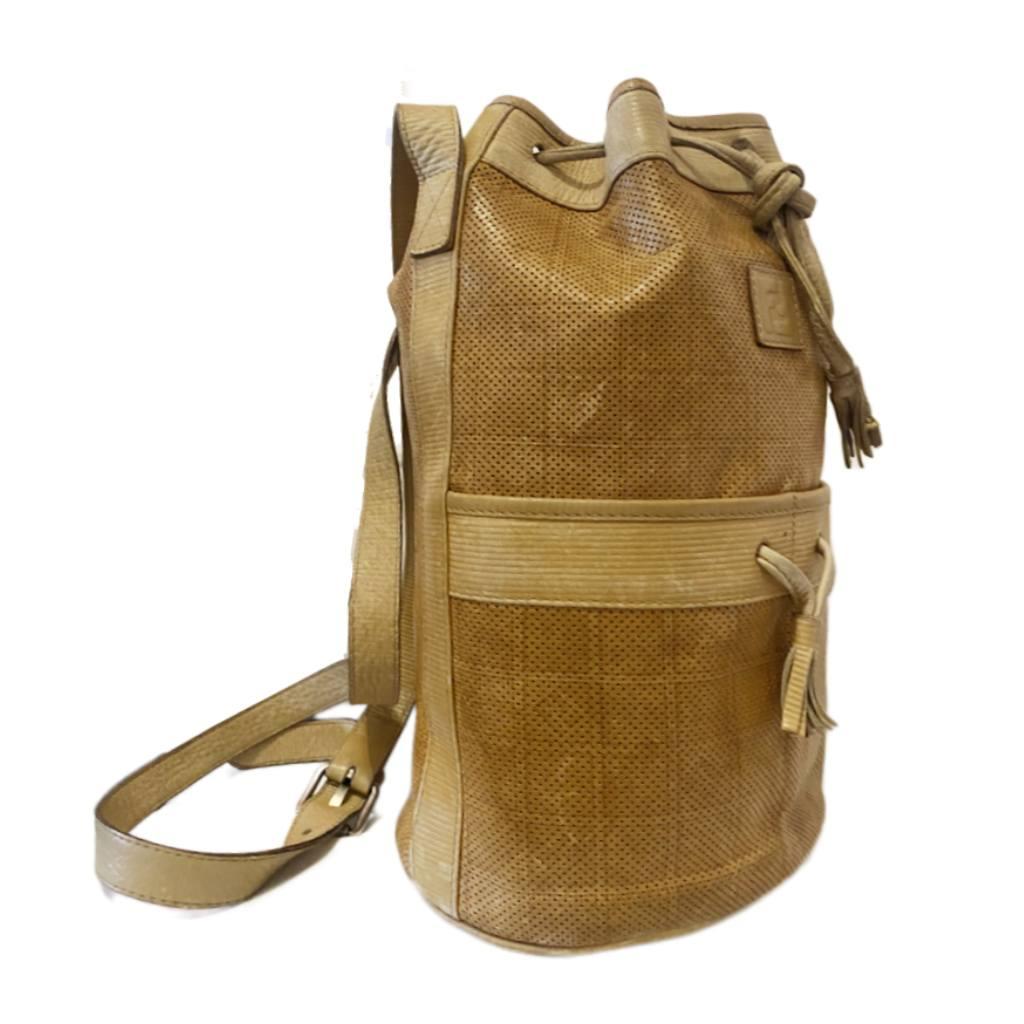 1980s Fendi Beige Brown Leather Bucket Bag In Good Condition For Sale In London, GB