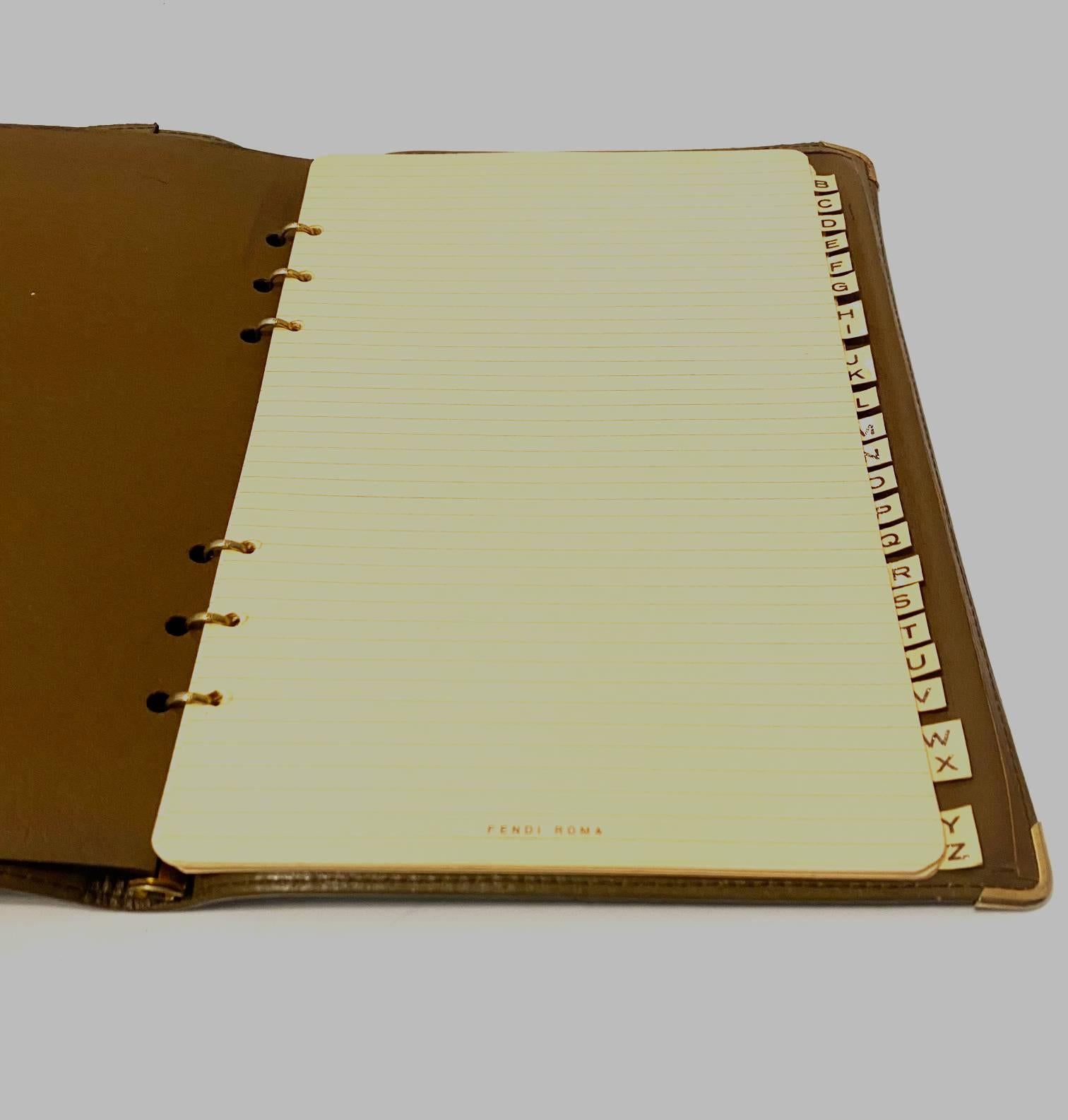 1980er Fendi Zucca Print Braun Adressbuch im Angebot 1