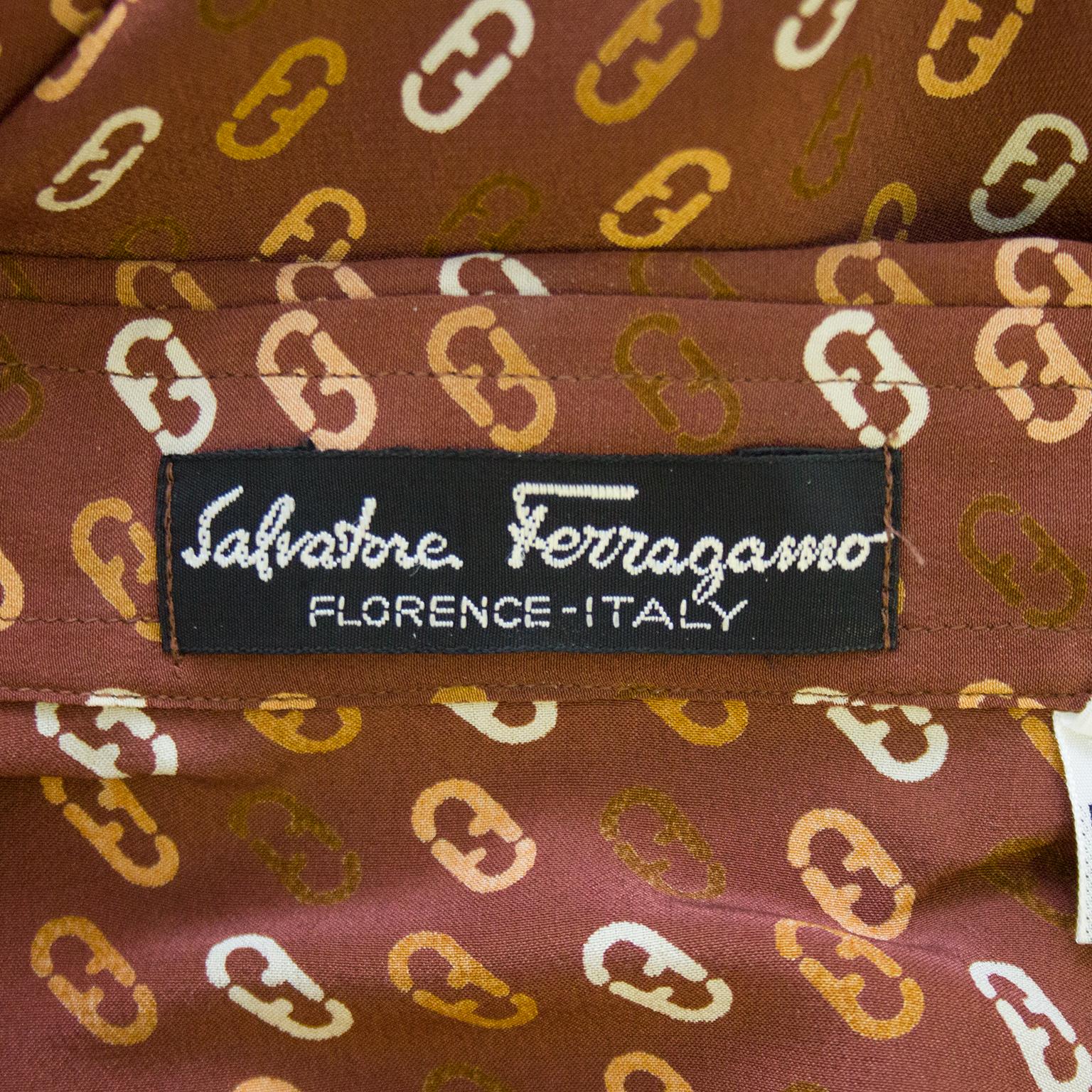 1980s Ferragamo Tan Silk Blouse with Logo Link Pattern In Good Condition For Sale In Toronto, Ontario