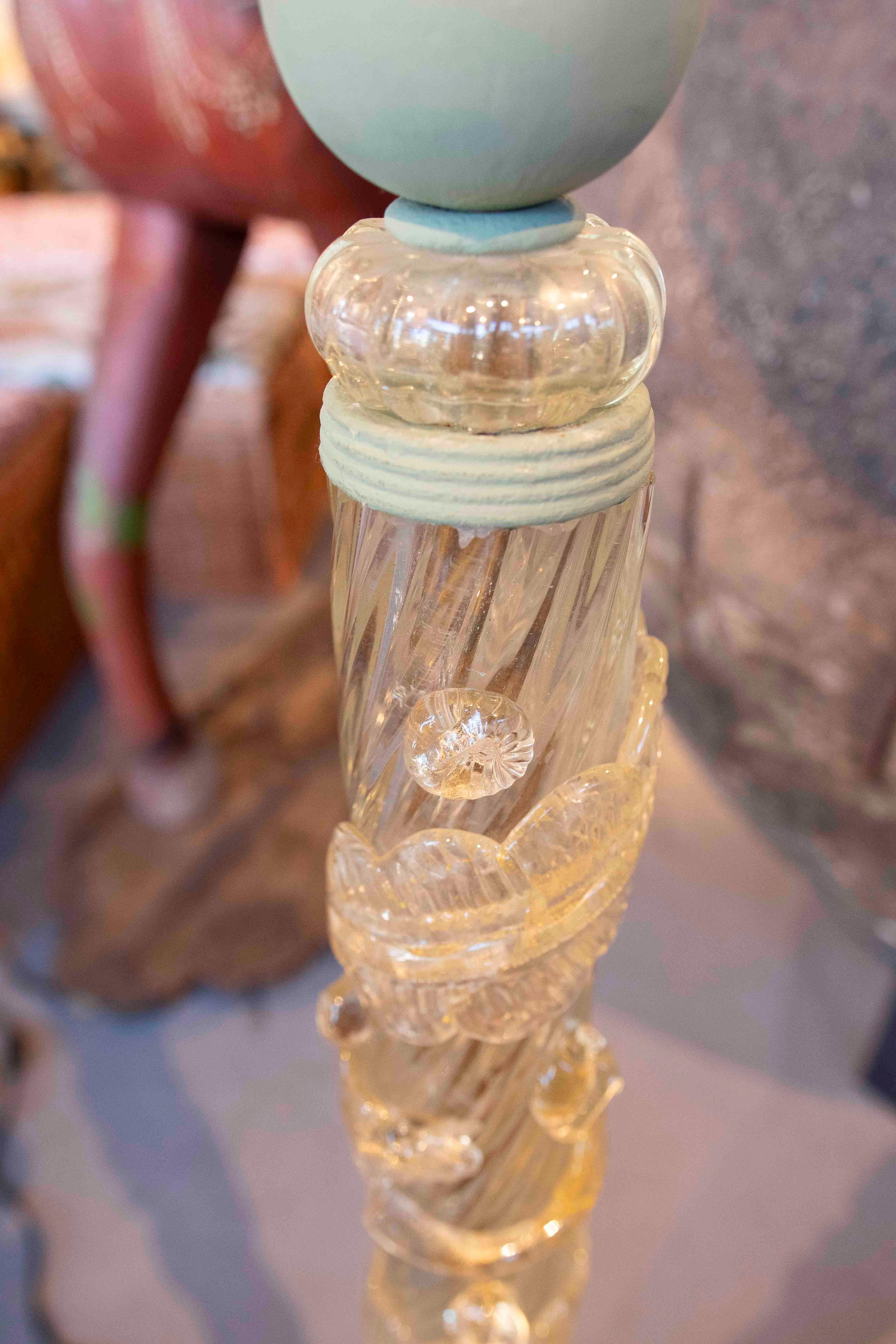 Lámpara de pie de los años 80 con base y detalles de cristal tallado de Murano (Italia) en venta 7