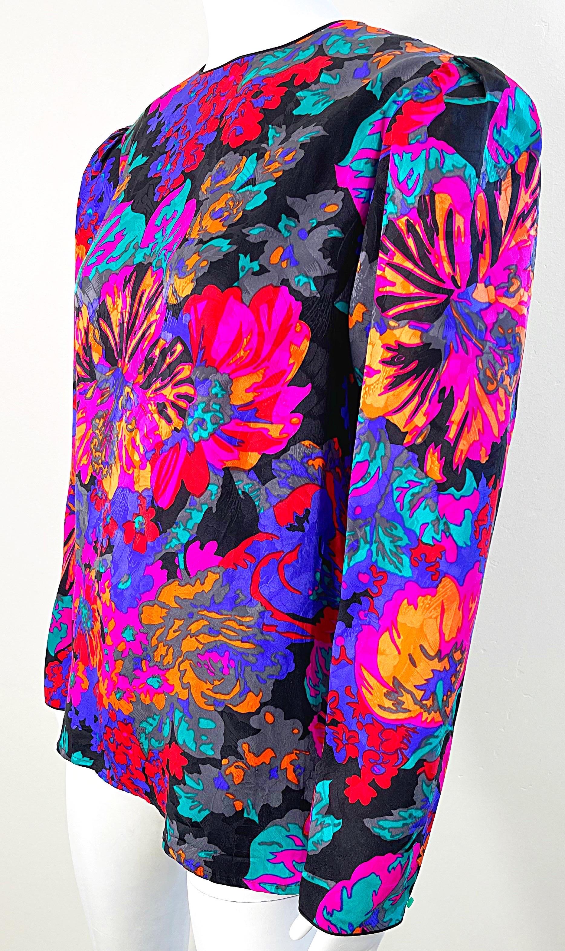 1980s Flora Kung Size 12 Hibiscus Tropical Bright Color Hawaiian Vintage Blouse  For Sale 6