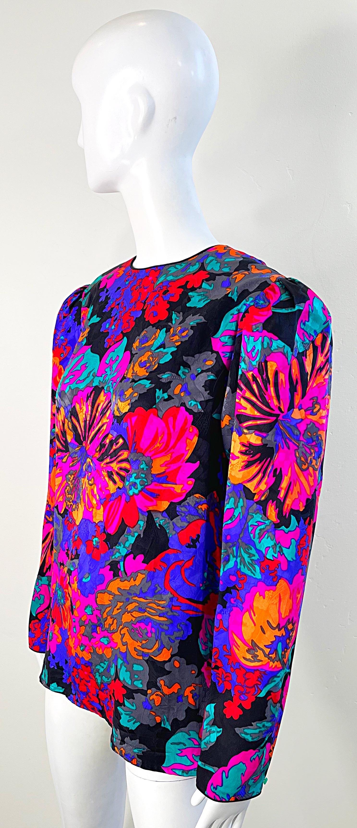 1980s Flora Kung Size 12 Hibiscus Tropical Bright Color Hawaiian Vintage Blouse  For Sale 9