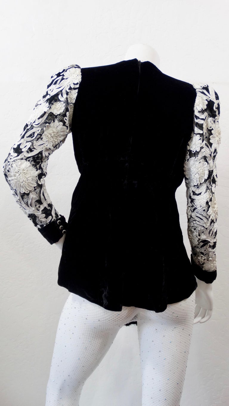 1980s Floral Embroidered Velour Blouse In Good Condition For Sale In Scottsdale, AZ