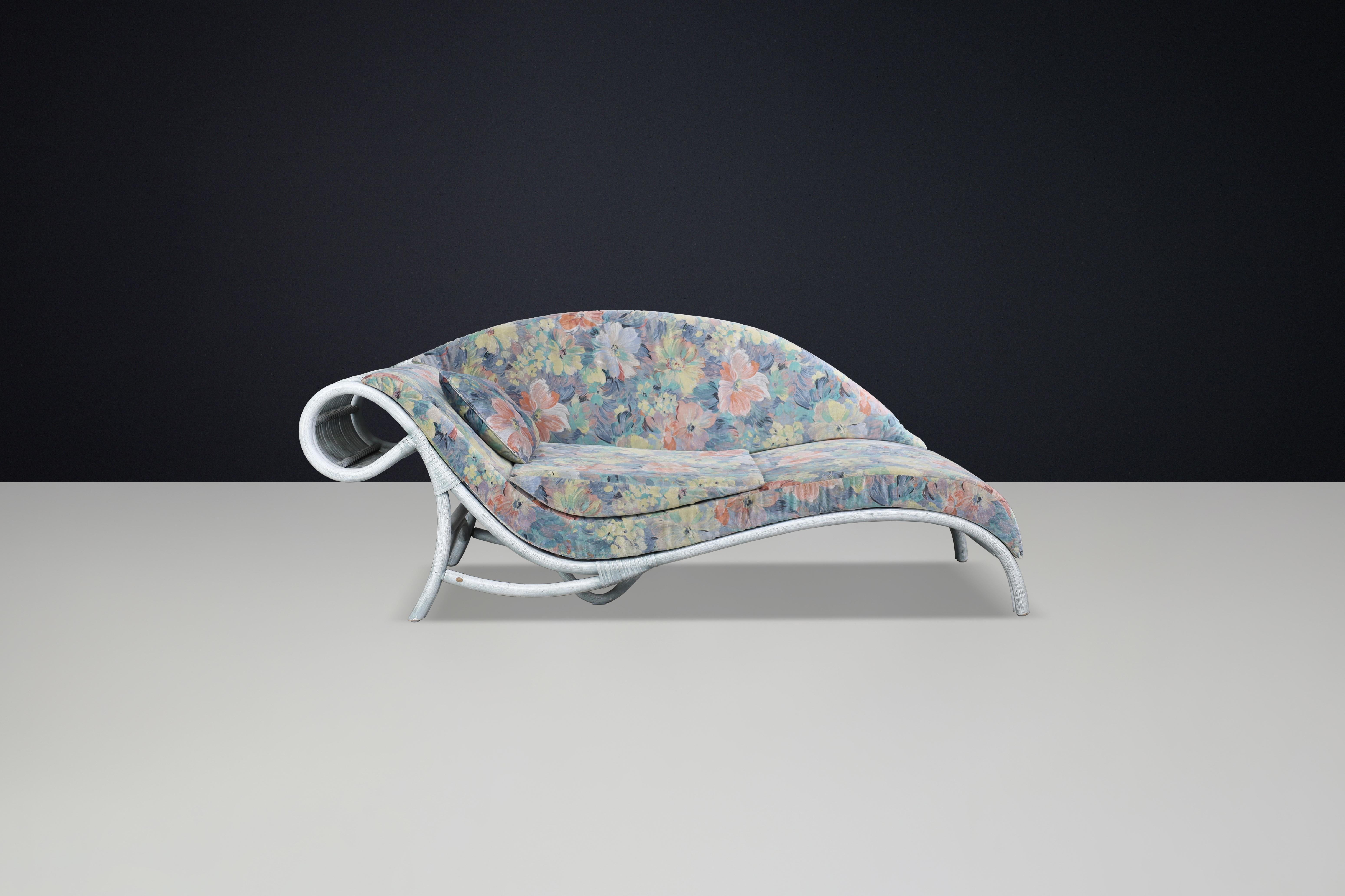 Daybed in rattan floreale degli anni '80 di Flechtatelier Schütz, Germania, modernista in vendita 2