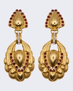 1980s Flotty pendant gold tone red crystal strass stones clip-on earrings