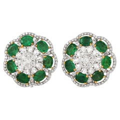 1980's Flower Emerald Diamond 18K Gold Stud Earrings