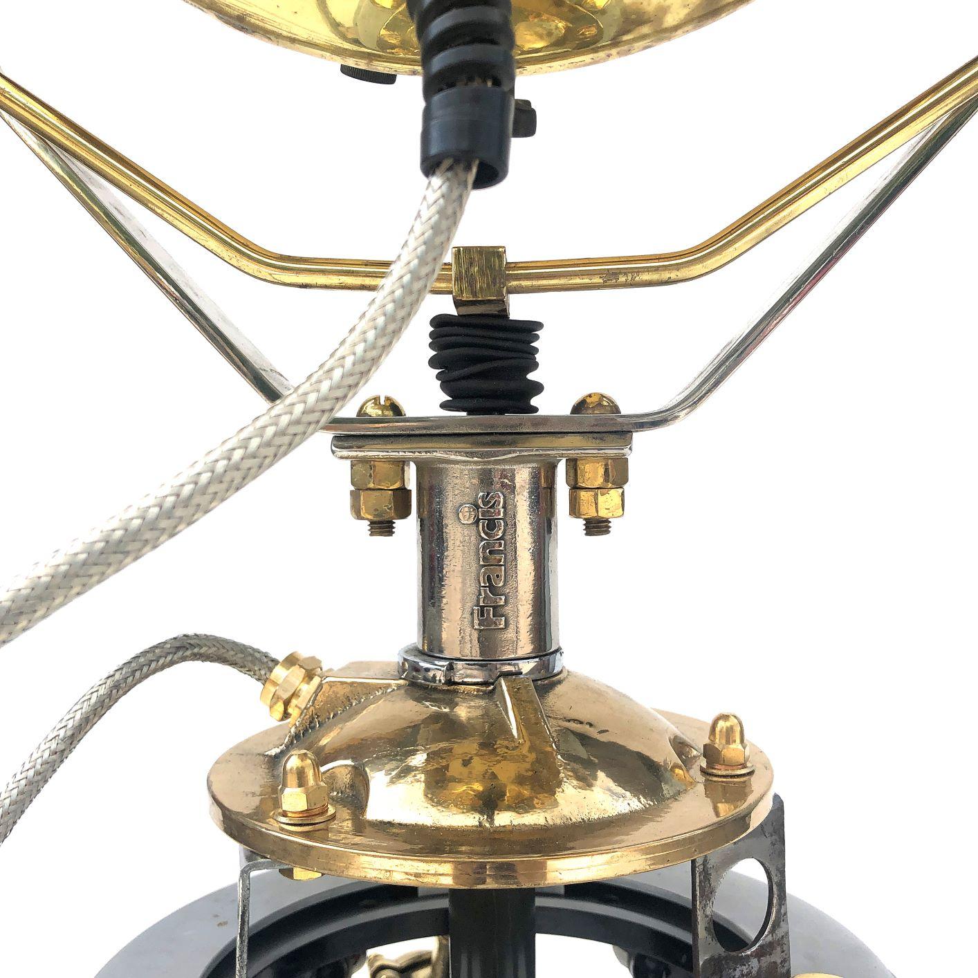 1980s Francis British Brass Search Light Russian Military Gyroscope Tripod Lamp In Good Condition In Leicester, Leicestershire