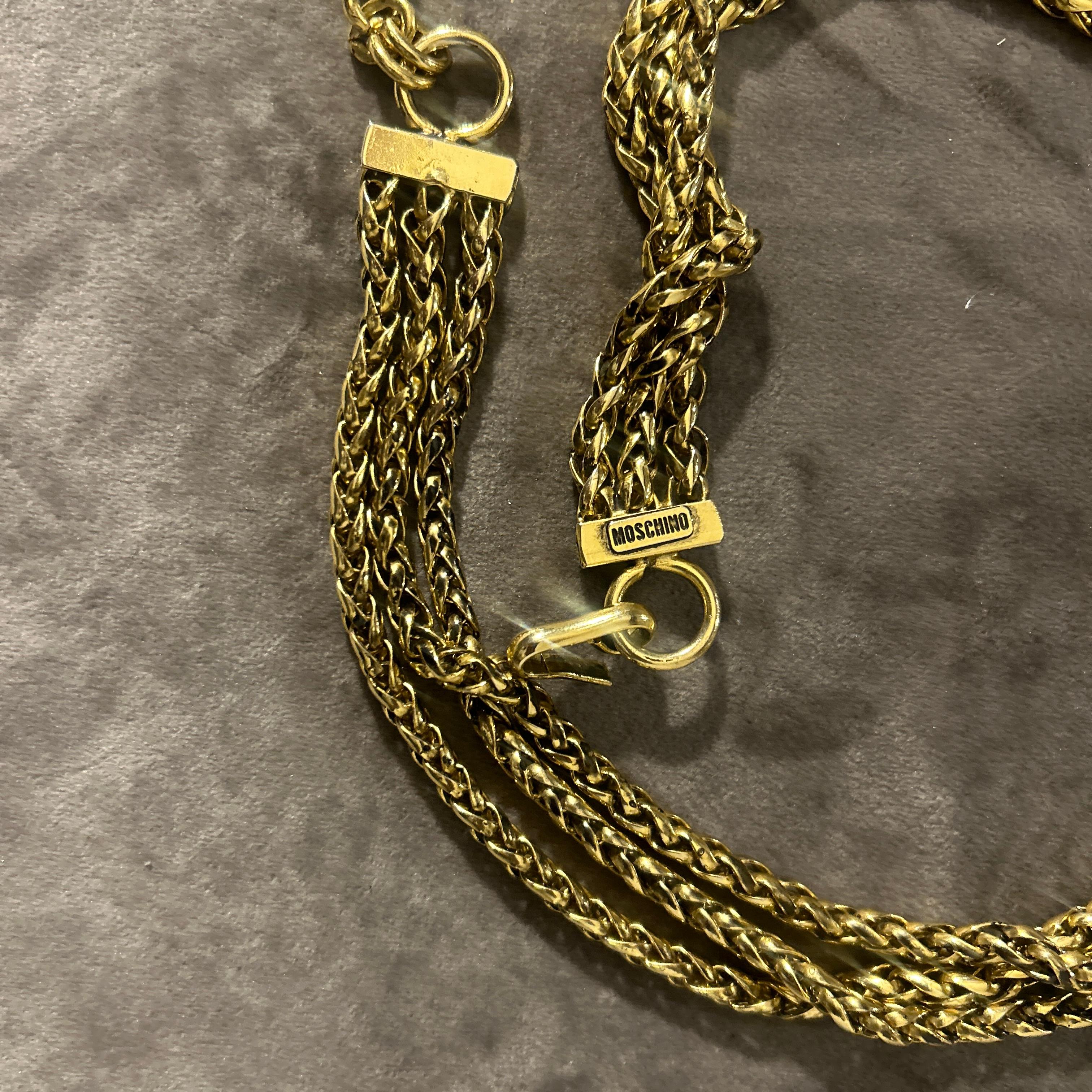 1980s Franco Moschino Gold-Toned Tassel Necklace In Good Condition For Sale In Aci Castello, IT