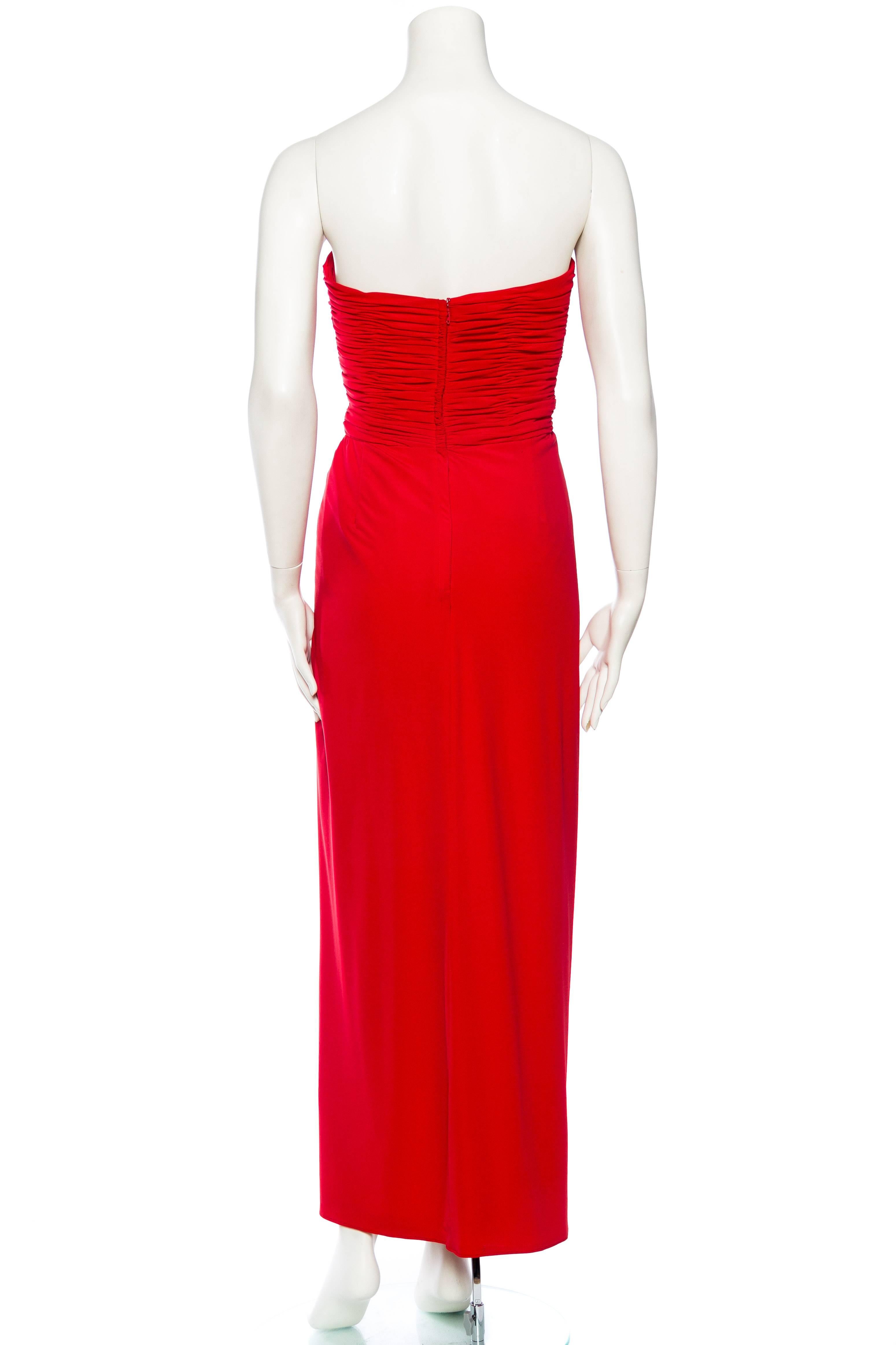 1980S FRED HAYMAN BEVERLY HILLS Lipstick Red Polyester Jersey Strapless & Drape In Excellent Condition In New York, NY
