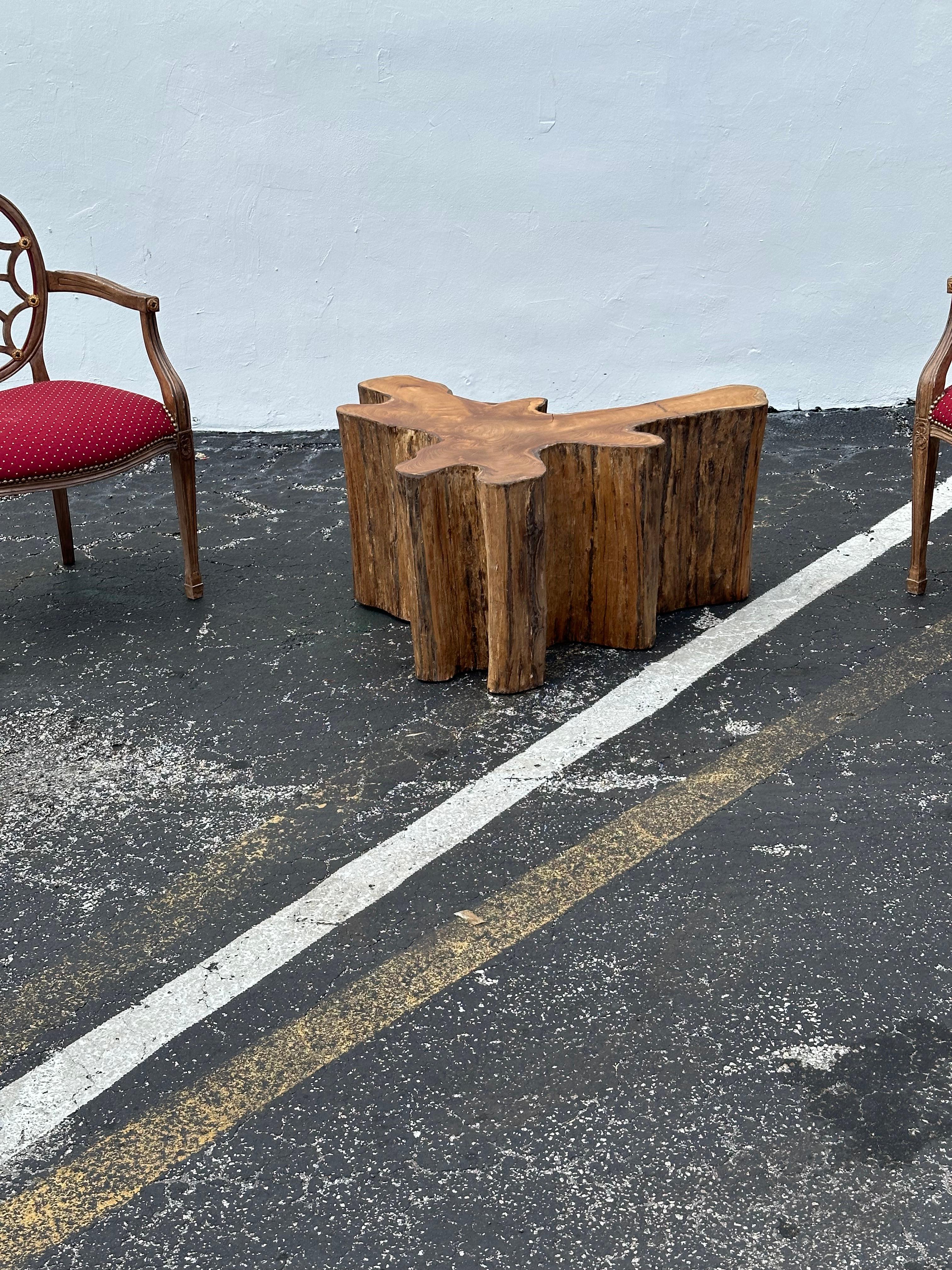 1980er Jahre Freiform-Couchtisch aus Teakholz mit lebendiger Kante im Angebot 9