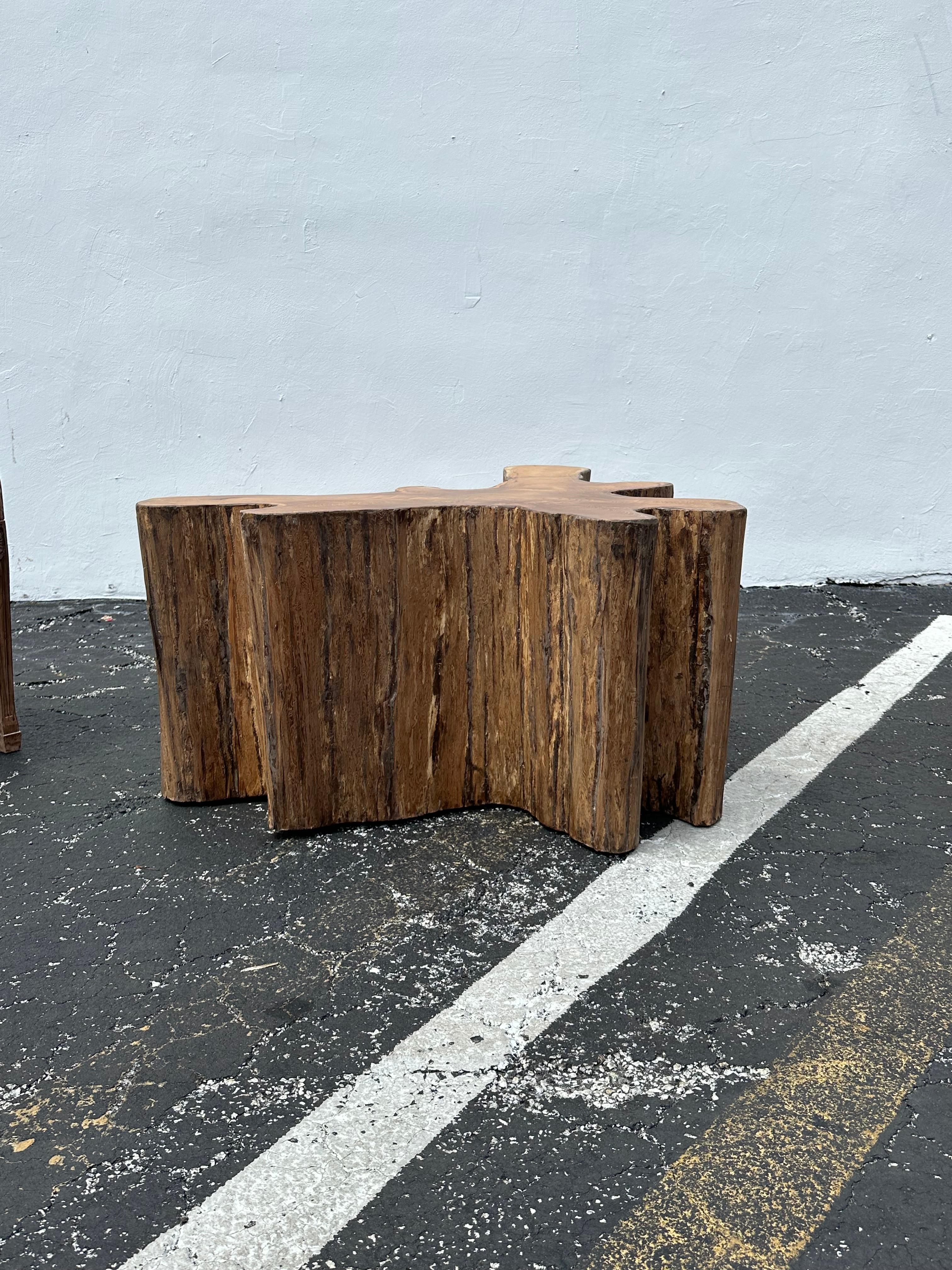 1980er Jahre Freiform-Couchtisch aus Teakholz mit lebendiger Kante im Angebot 2