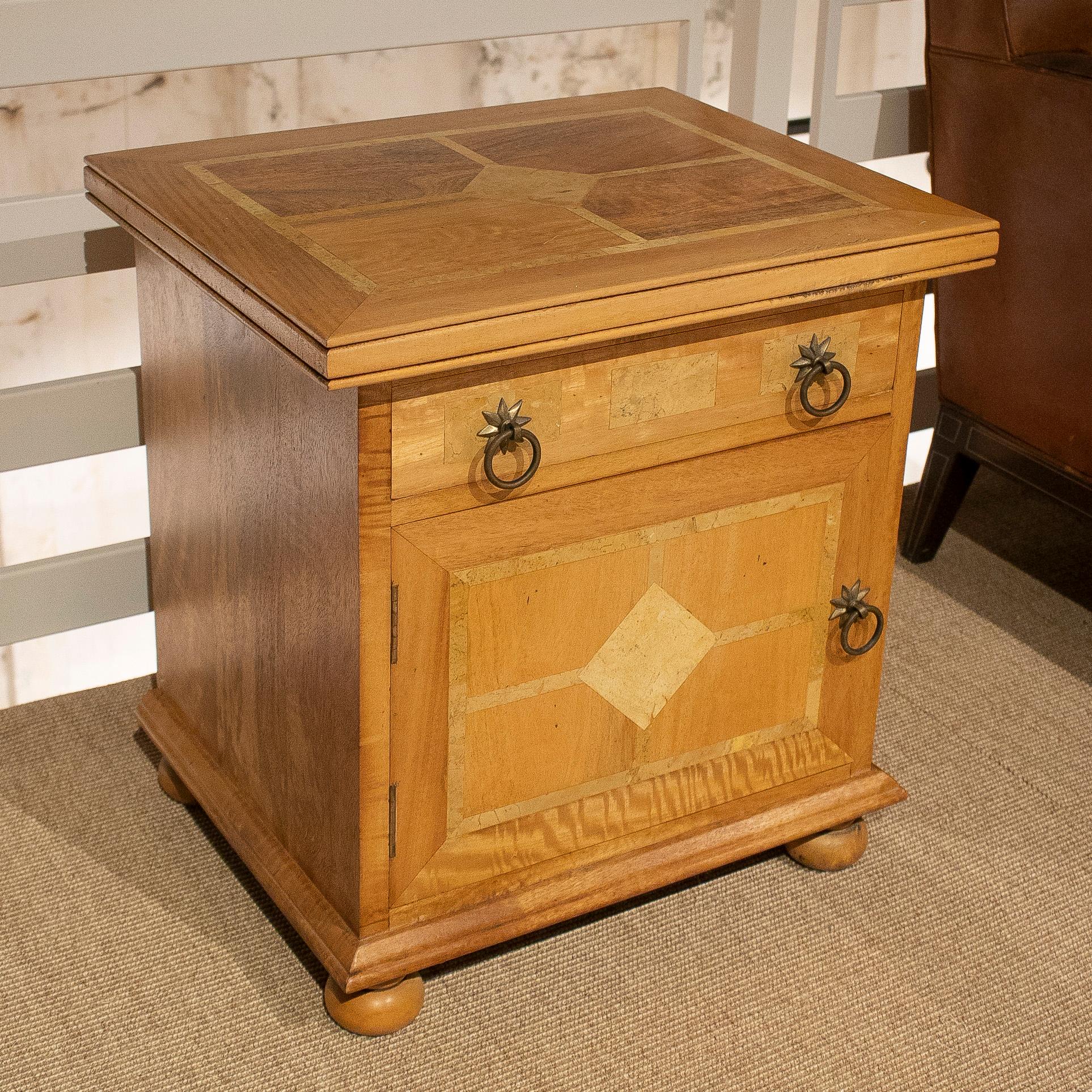 20th Century 1980s French 1-Drawer 1-Door Two Tone Wooden Side Table For Sale