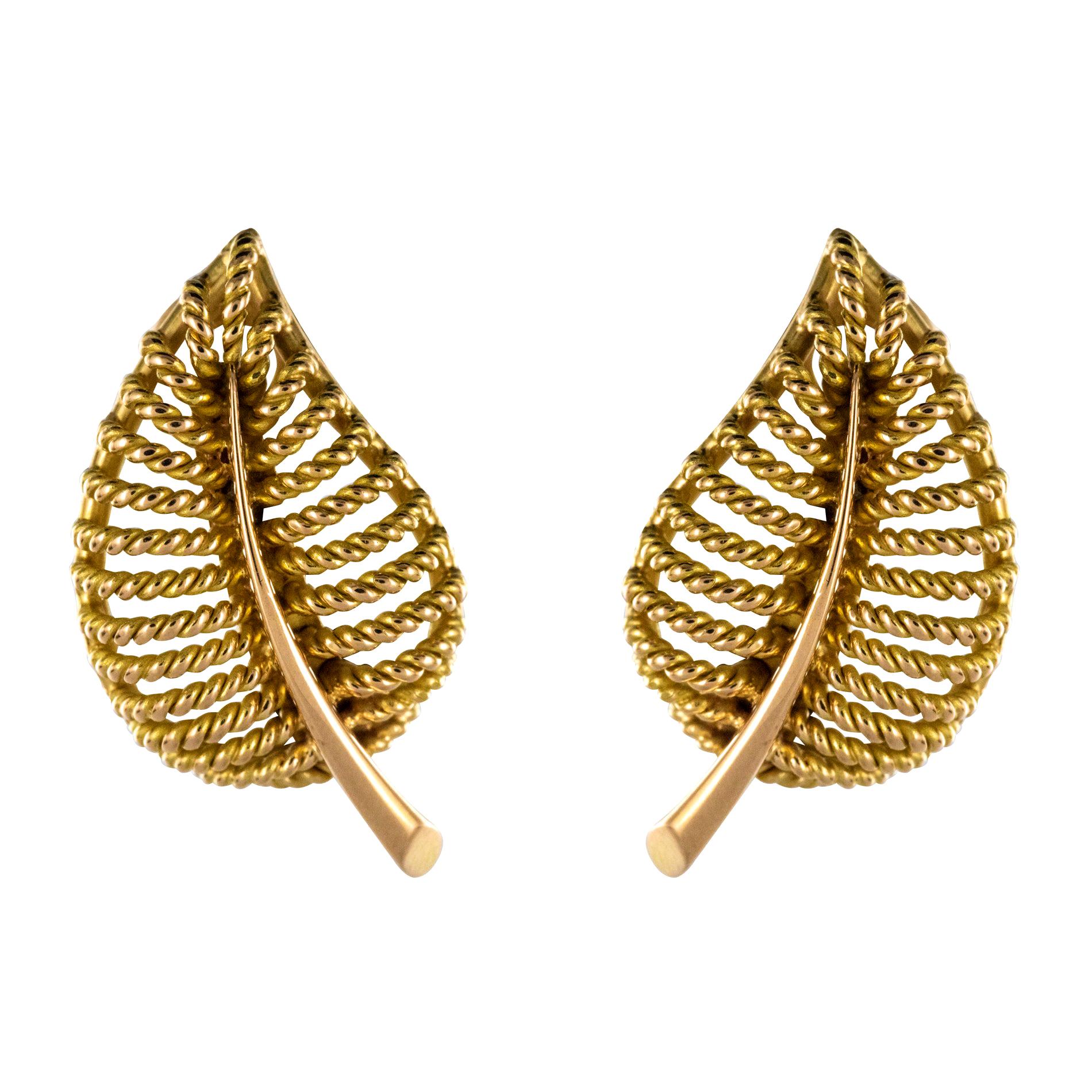 Clips d'oreilles français en forme de feuille en or jaune 18 carats des années 1980