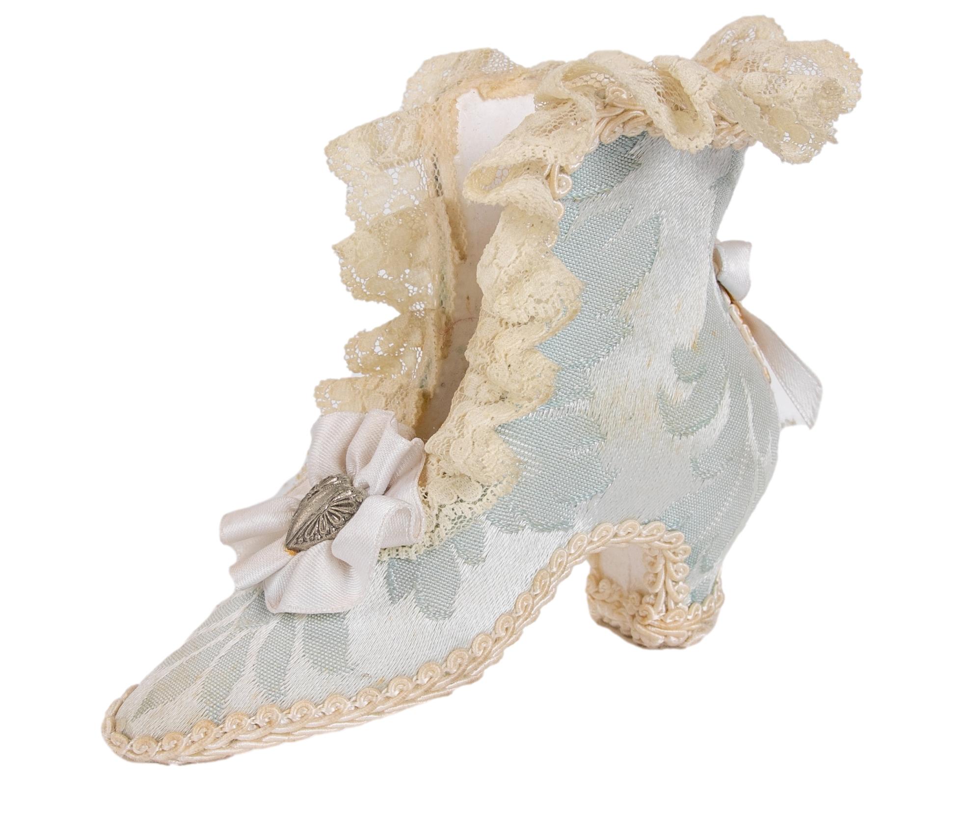 Late 20th Century 1980s French Antique Handmade Miniature Shoe Made of Silk and Fabric For Sale