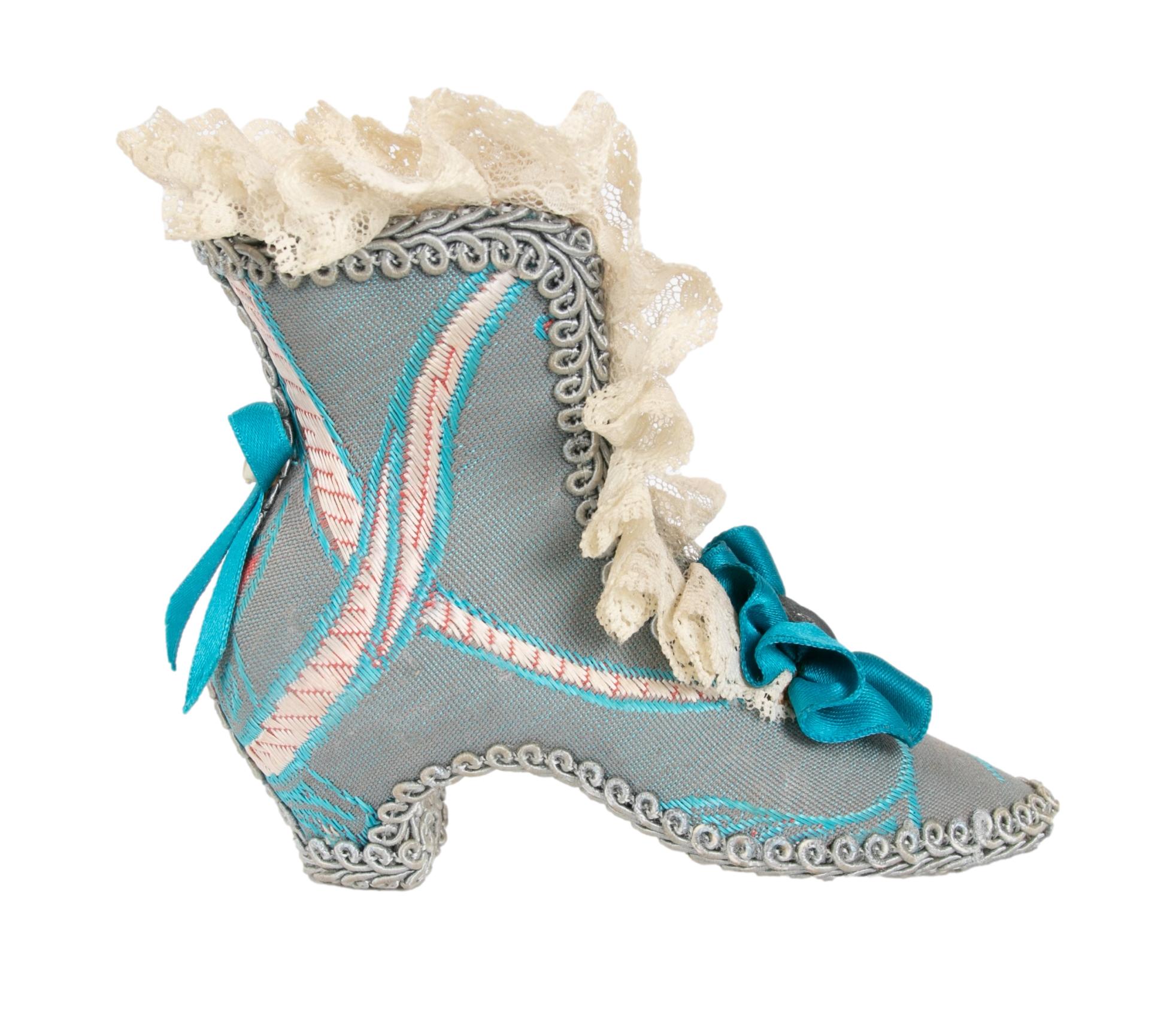 Late 20th Century 1980s French Antique Handmade Miniature Shoe Made of Silk and Fabric For Sale