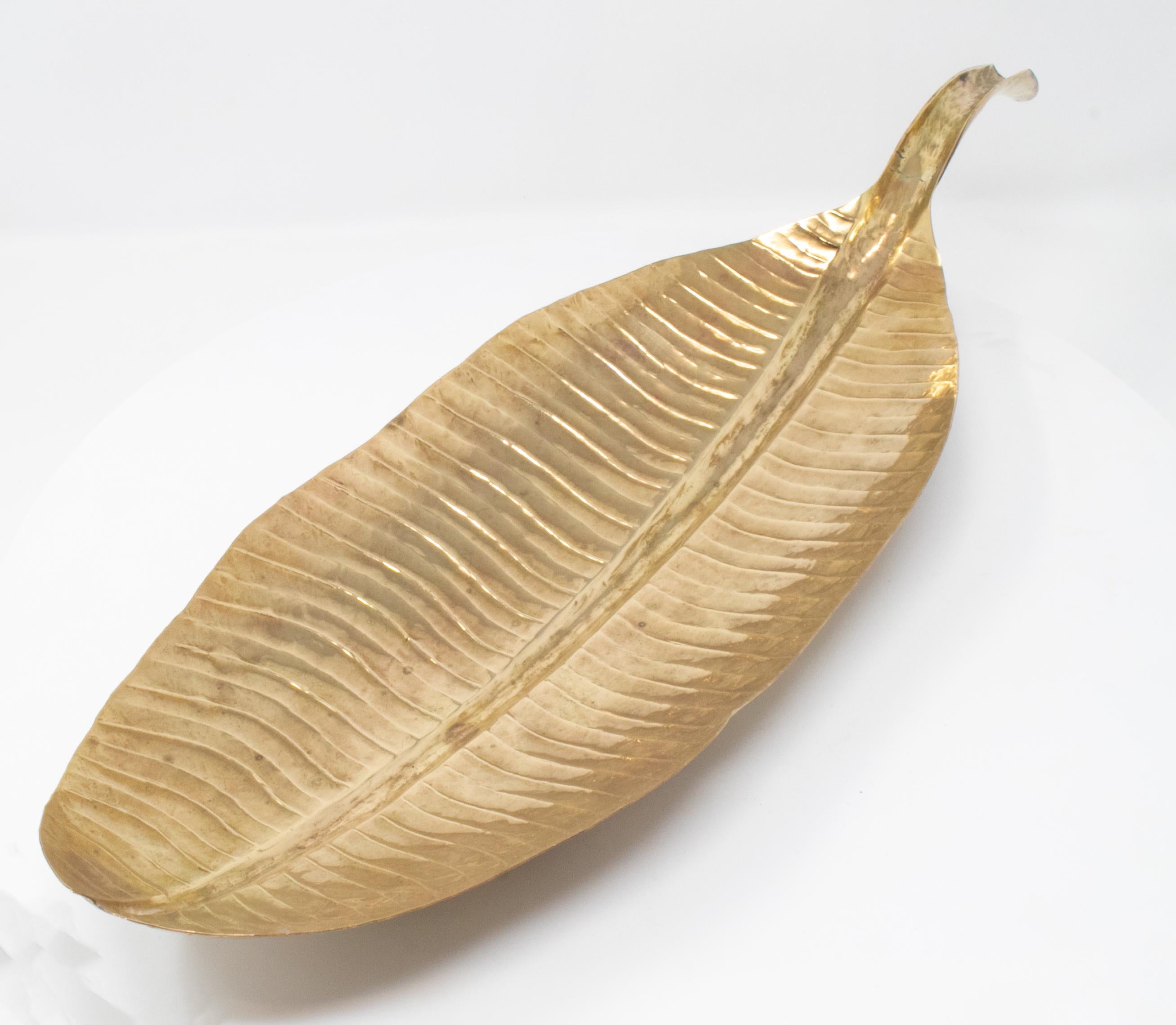 1980s French Bronze Leaf Shaped Tray In Good Condition In Marbella, ES