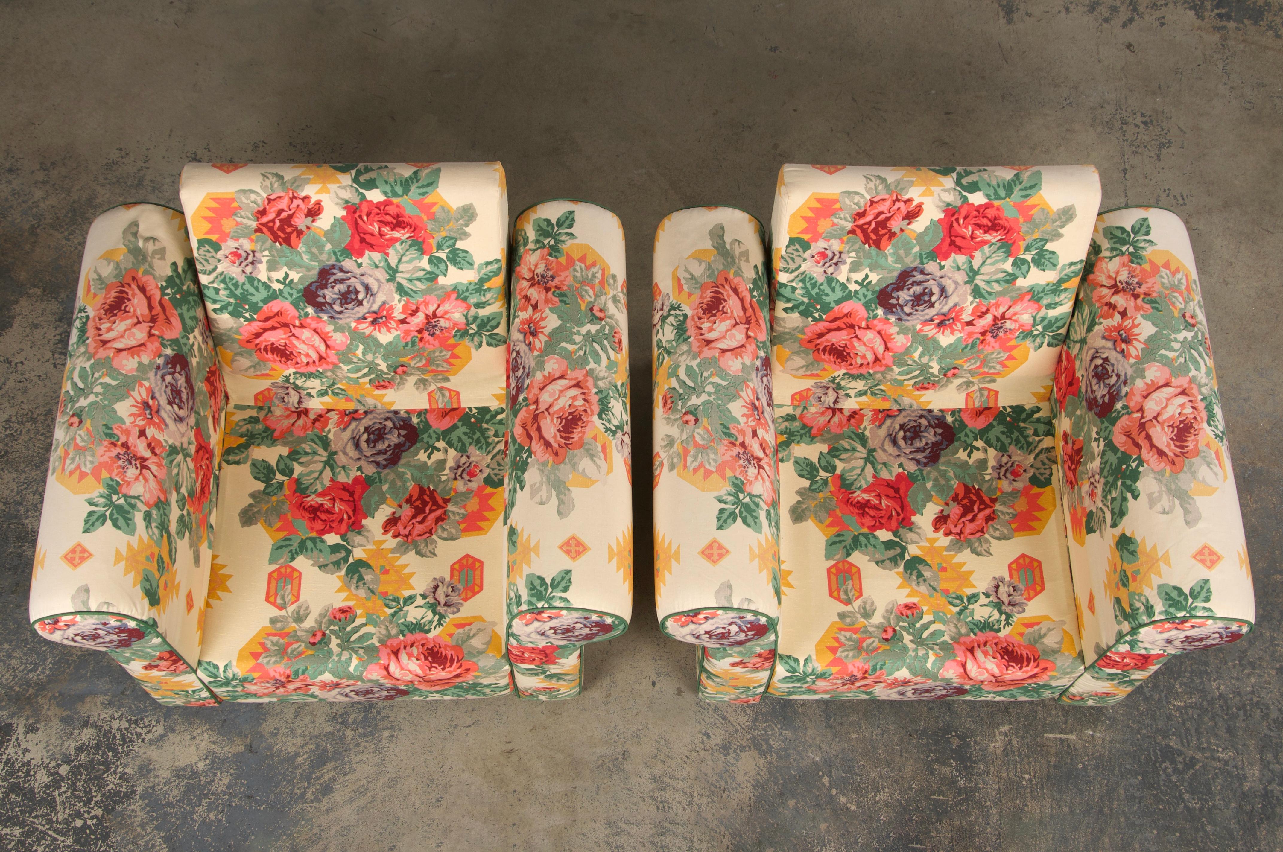 1980s French Club Chairs W/ Floral Fabric - A Pair For Sale 11