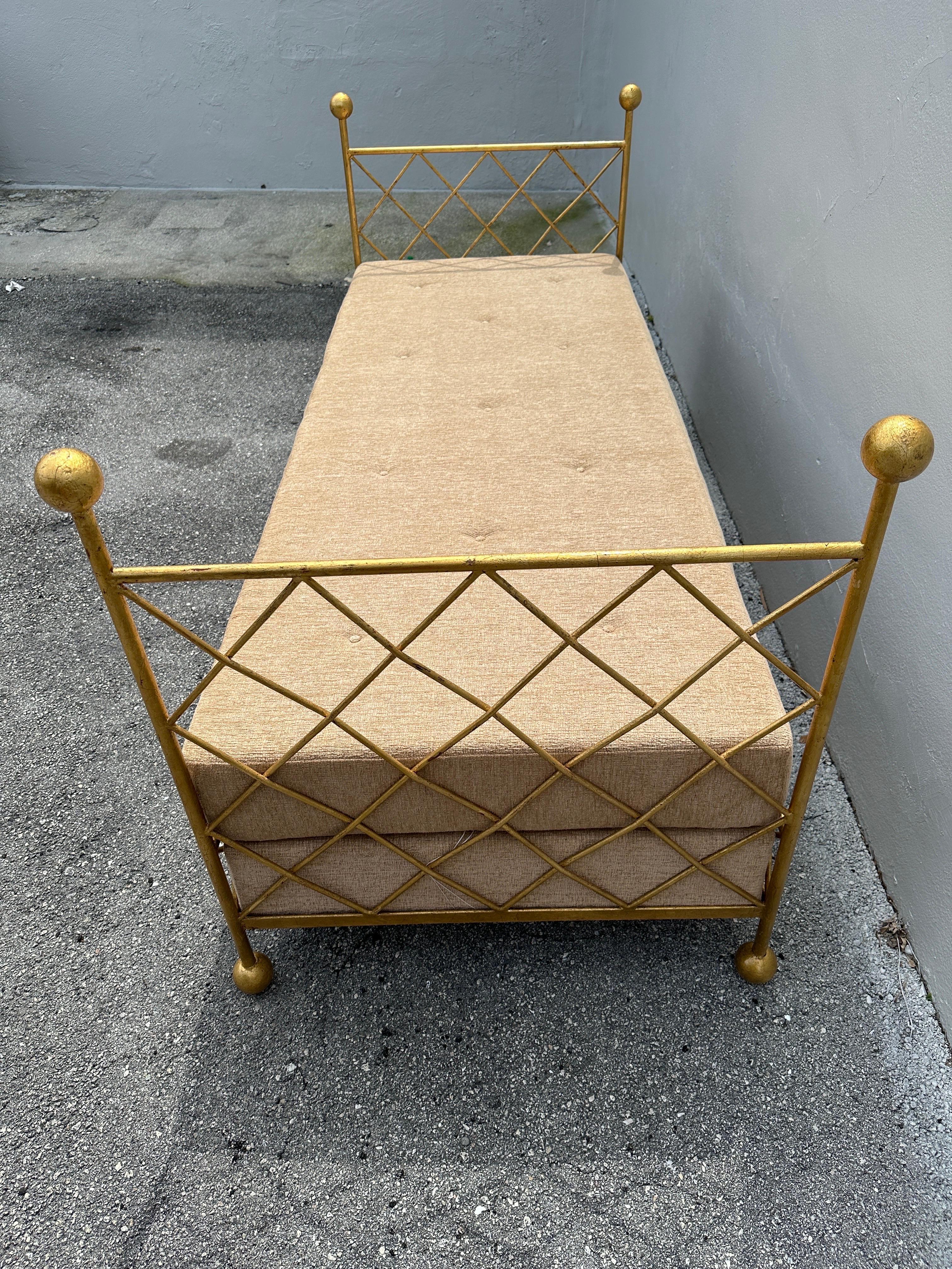 1980's French Gilt Iron Daybed - Newly Upholstered In Good Condition For Sale In East Hampton, NY