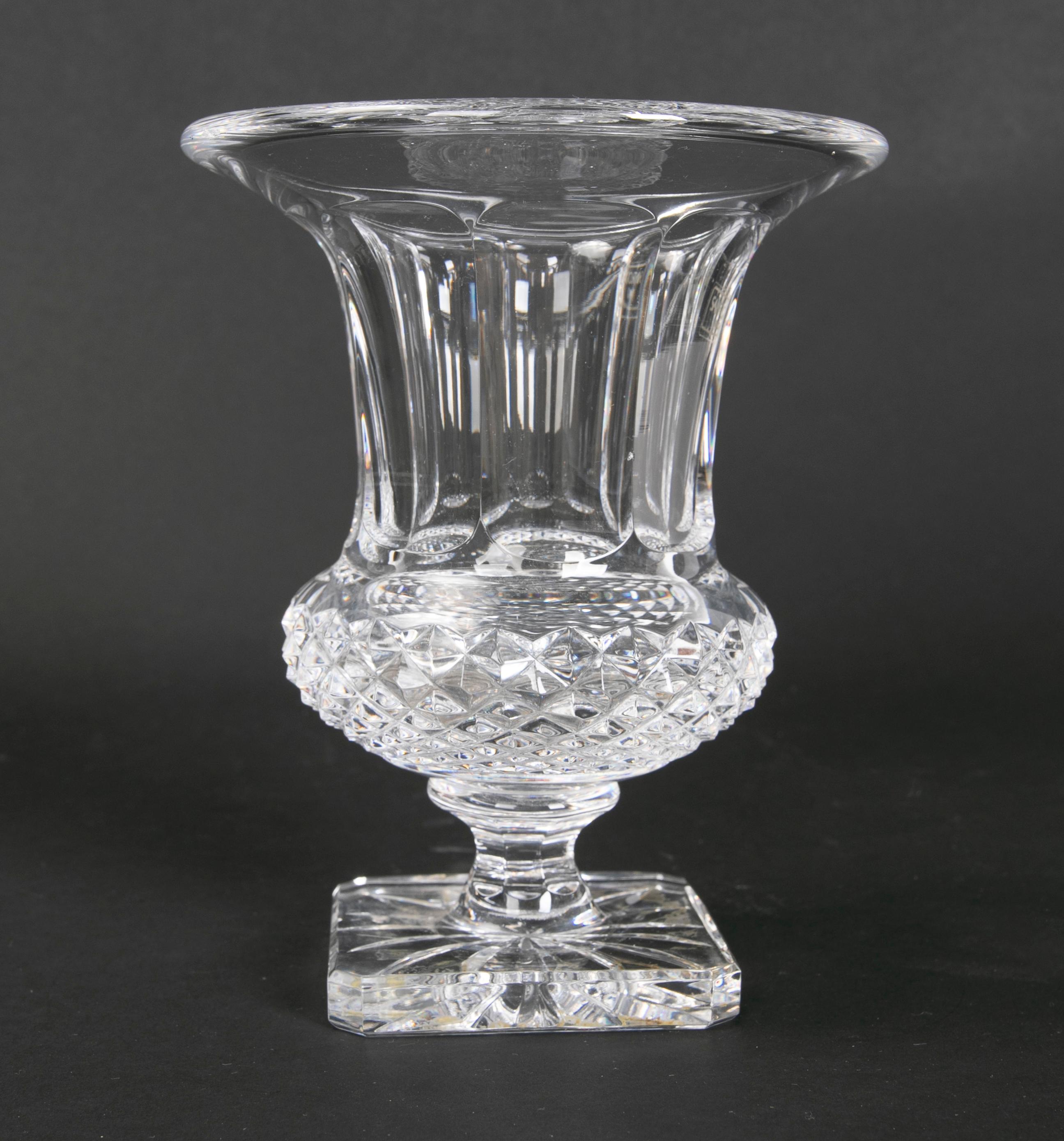 1980s French Hand-Carved Crystal Glass, Signed Cristal Louis, France For Sale 1