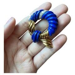 1980s French Lapis Lazuli, Diamond and 18 Karat Gold Wreath Brooch by S&Co