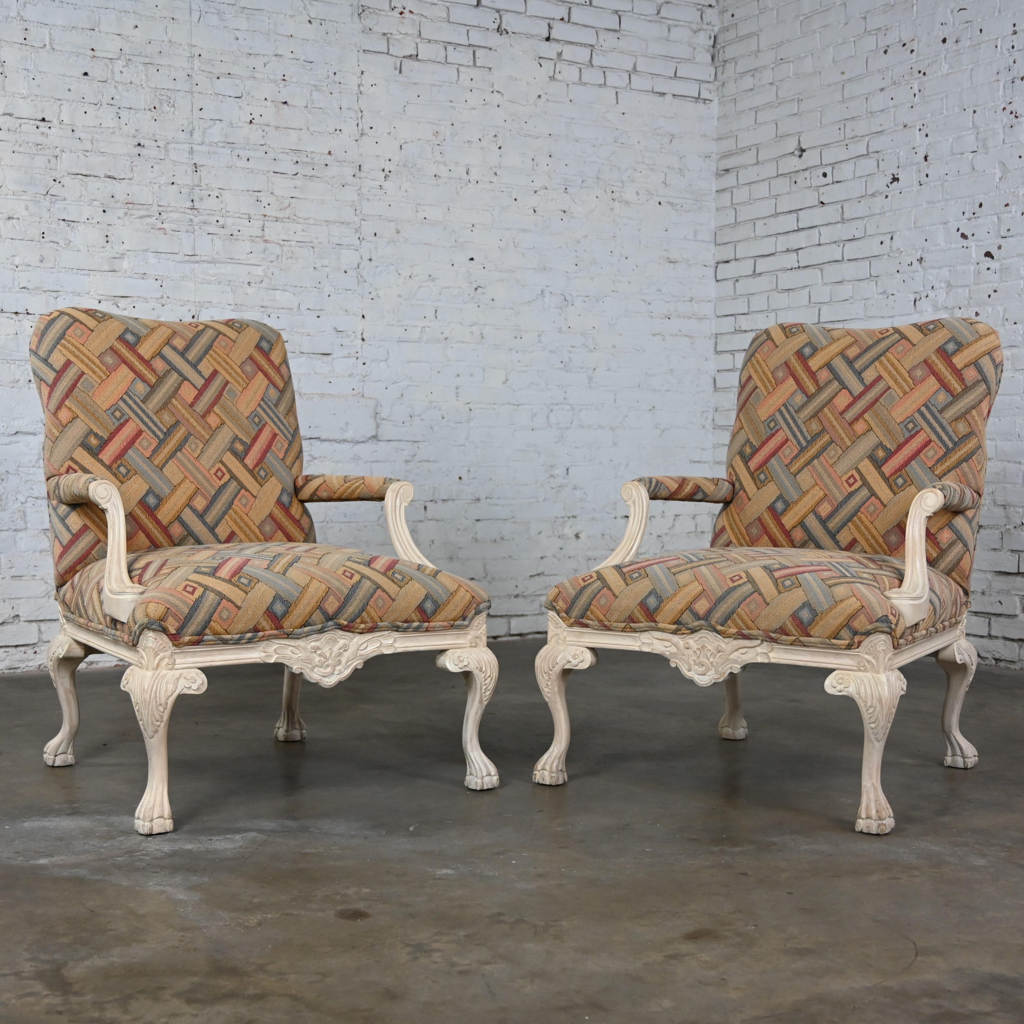 1980’s French Louis XV Style Fauteuil Armchairs Whitewashed Frames  For Sale 9