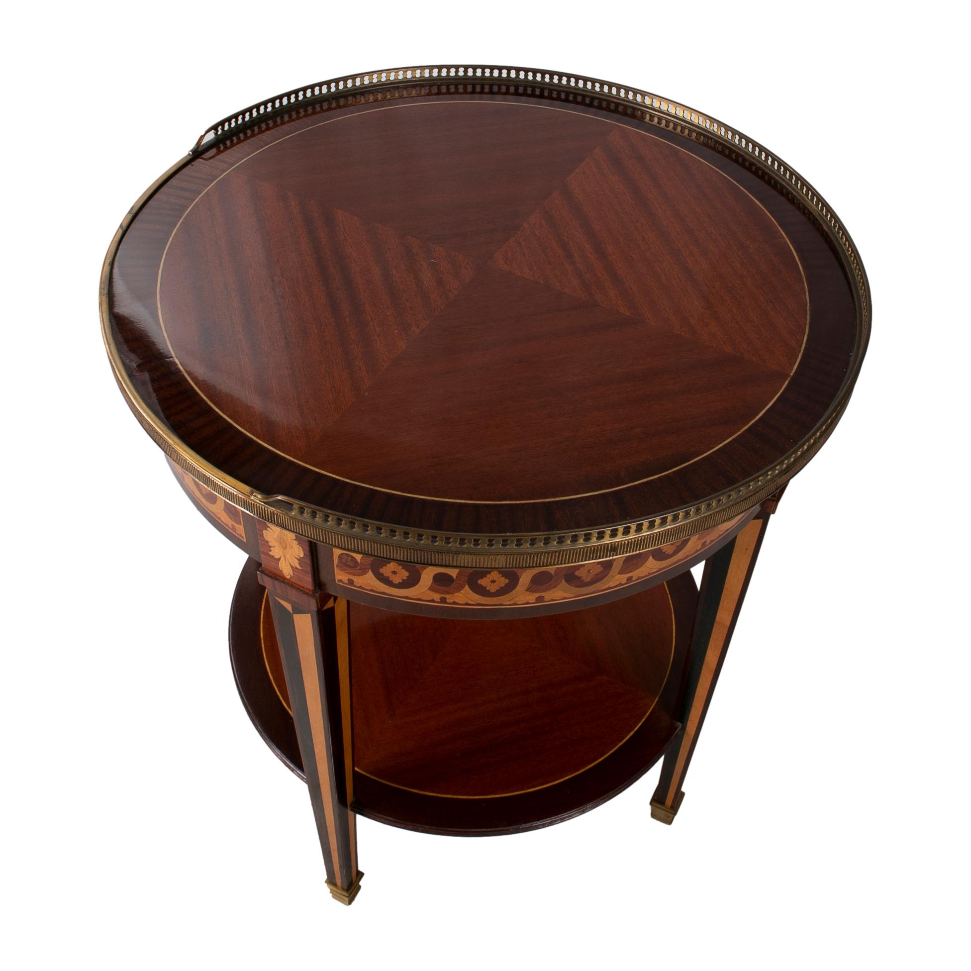 1980s French Mahogany Round Side Table w/ Bronze Decorations & Inlays For Sale 2
