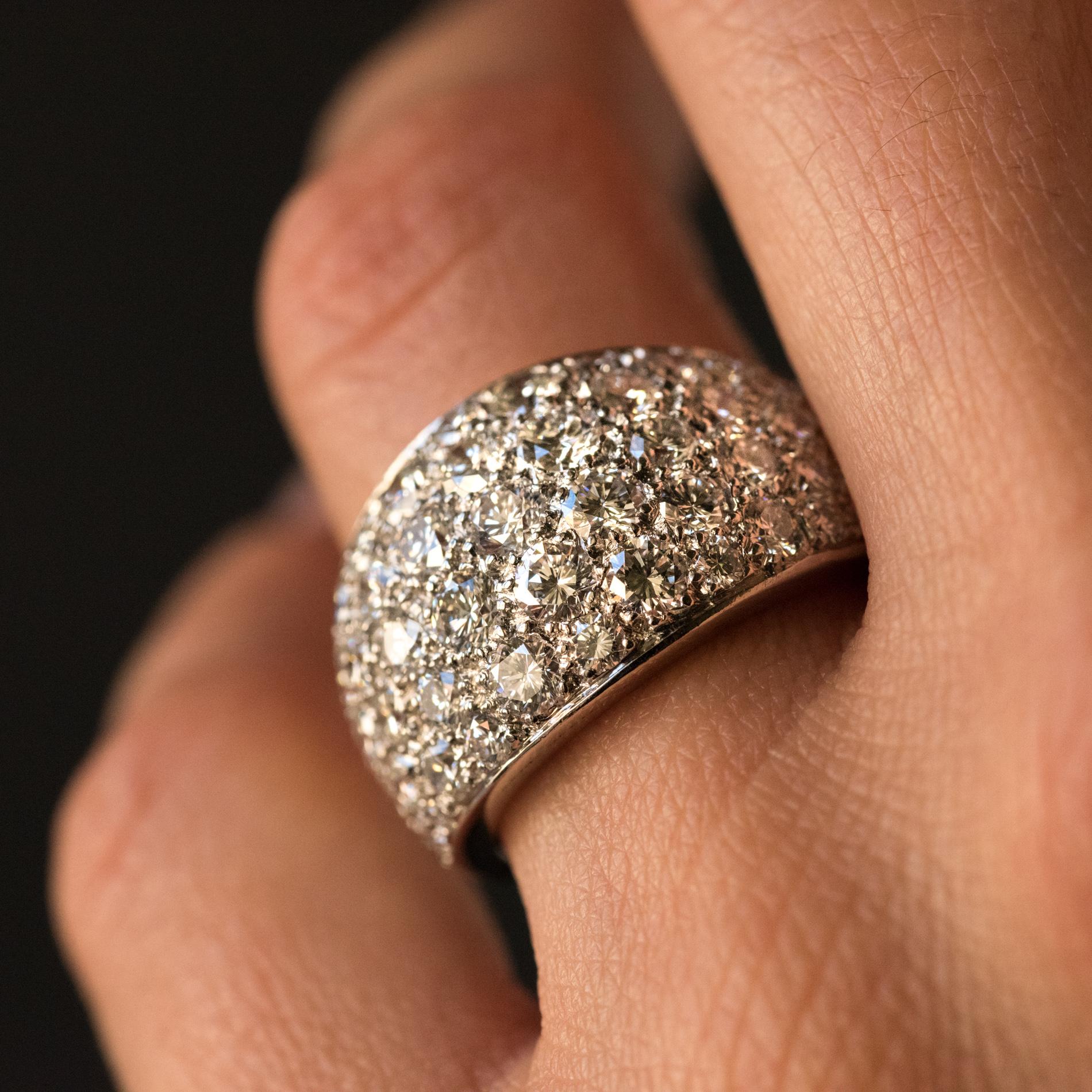 Women's 1980s French Modern 1.20 Carat Diamonds Platinum Bangle Ring For Sale