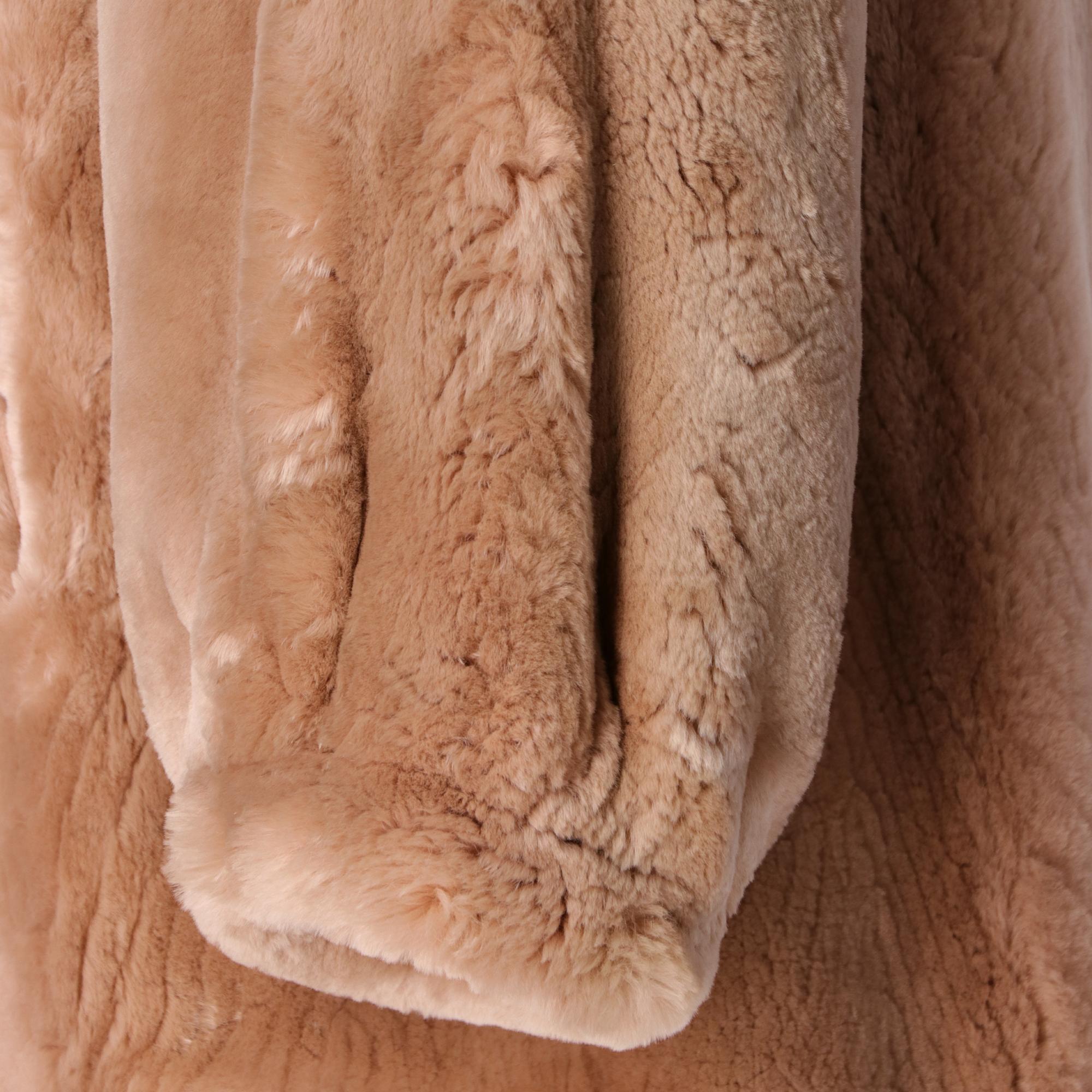 1980s G. Balzani Beige Beaver Fur Coat 1