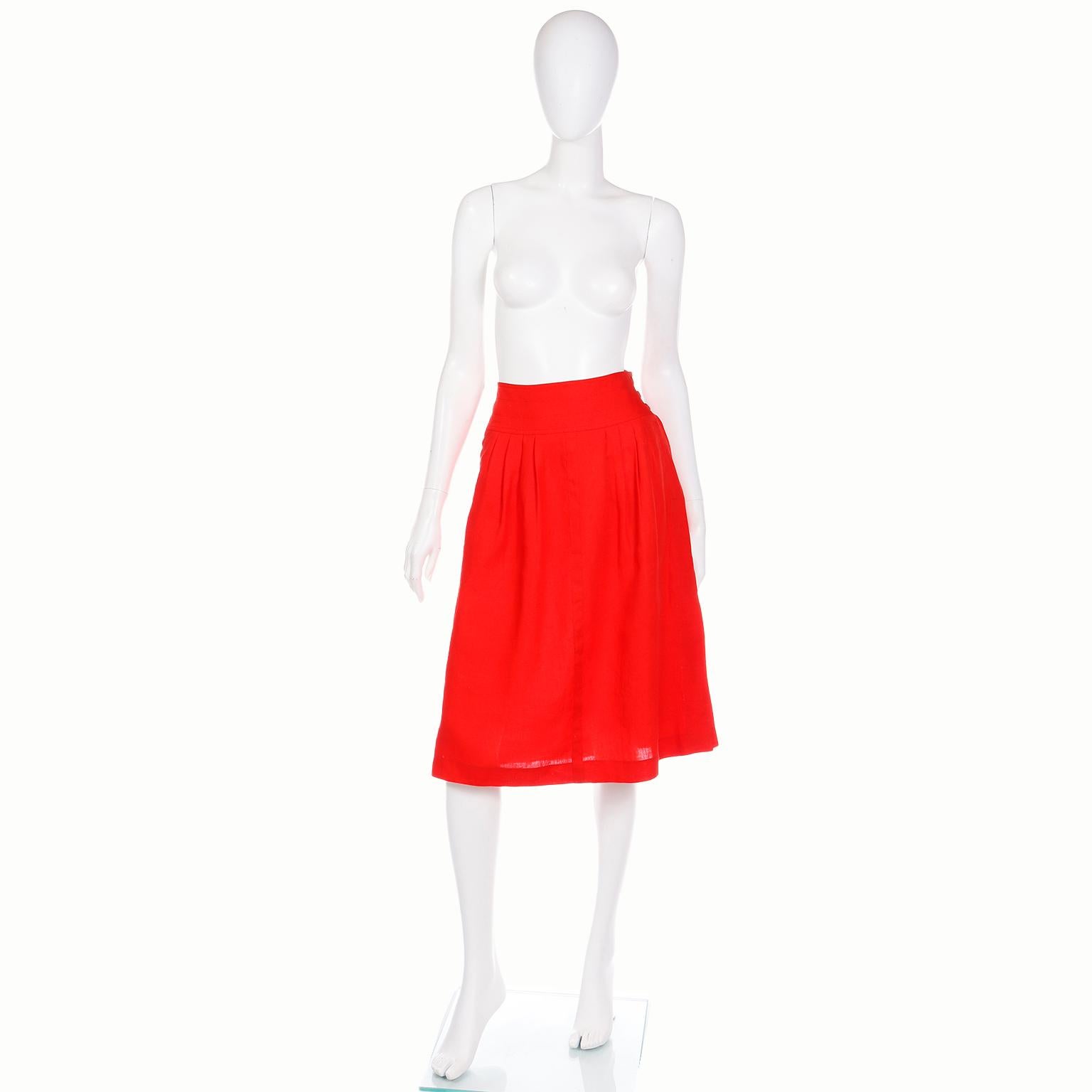 This vintage G. Gucci red linen skirt is a great designer separate to add to any wardrobe. Pieces like these are made so well in such high quality fabric that they instantly elevate your closet. Made In Italy, the skirt is in a medium weight, opaque