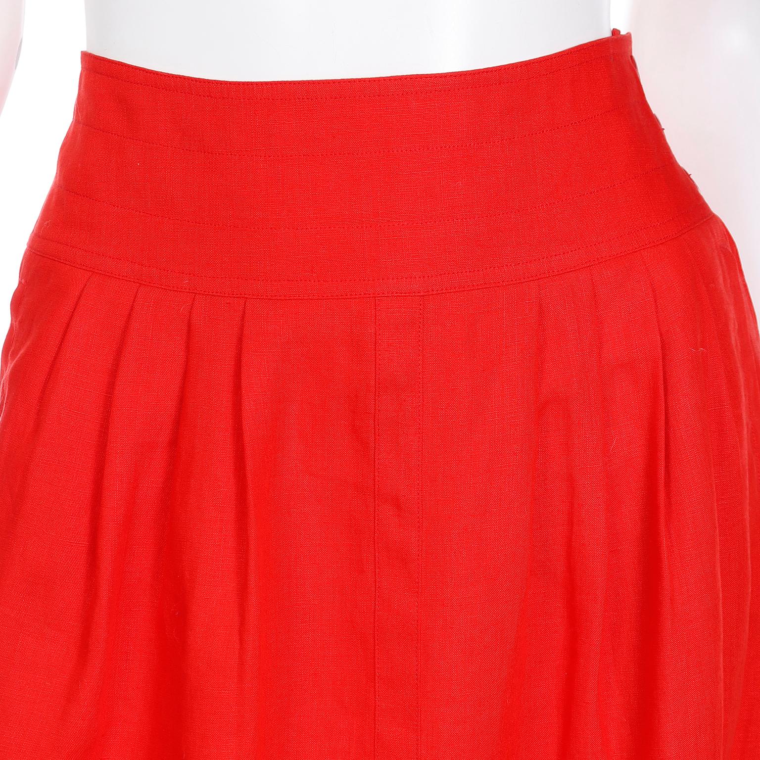 1980s G Gucci Tomato Red 100% Linen Vintage Skirt For Sale 1