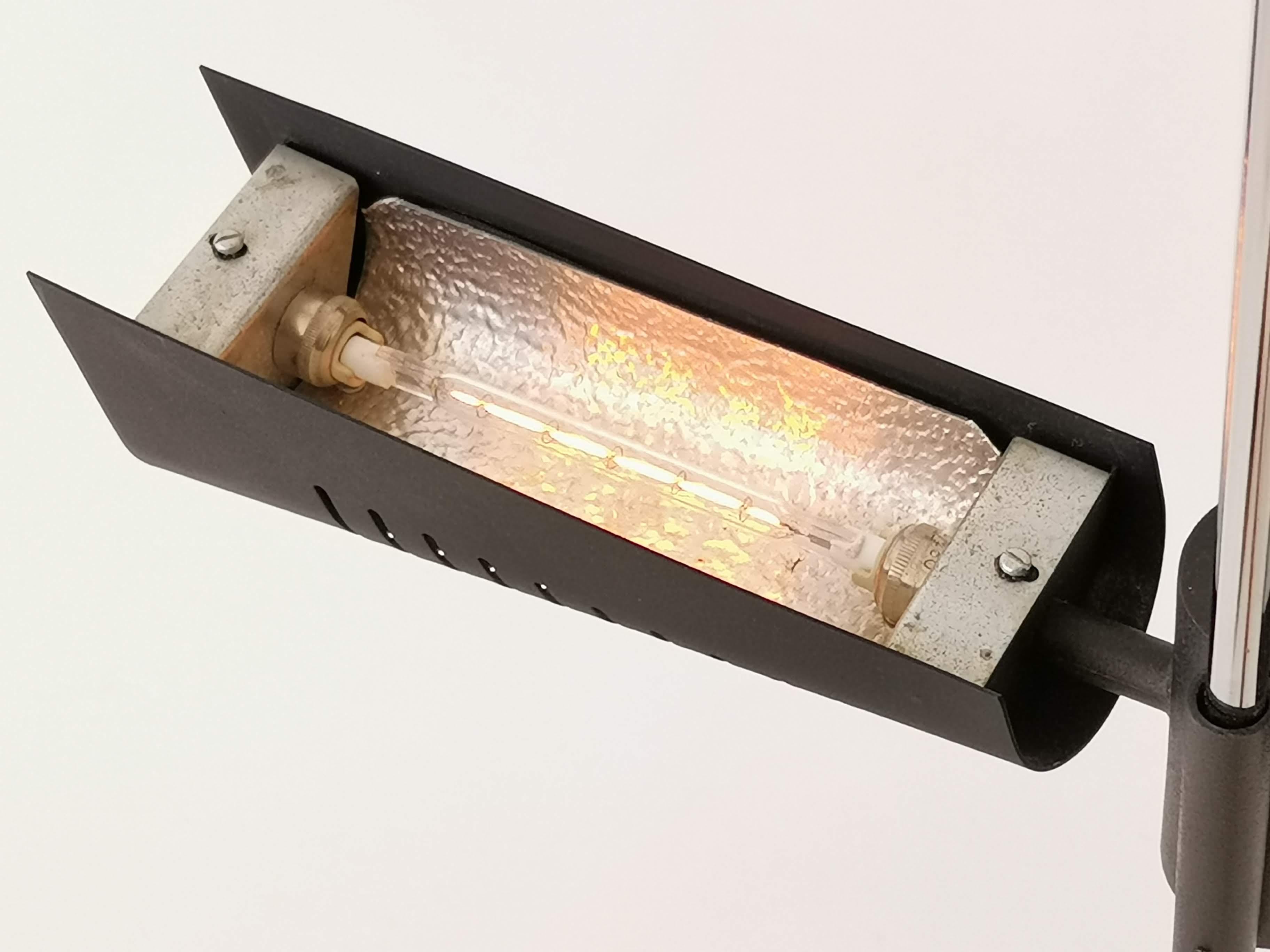 1980s Garcia Garay Wing Deflector Halogen Chandelier, Spain 9